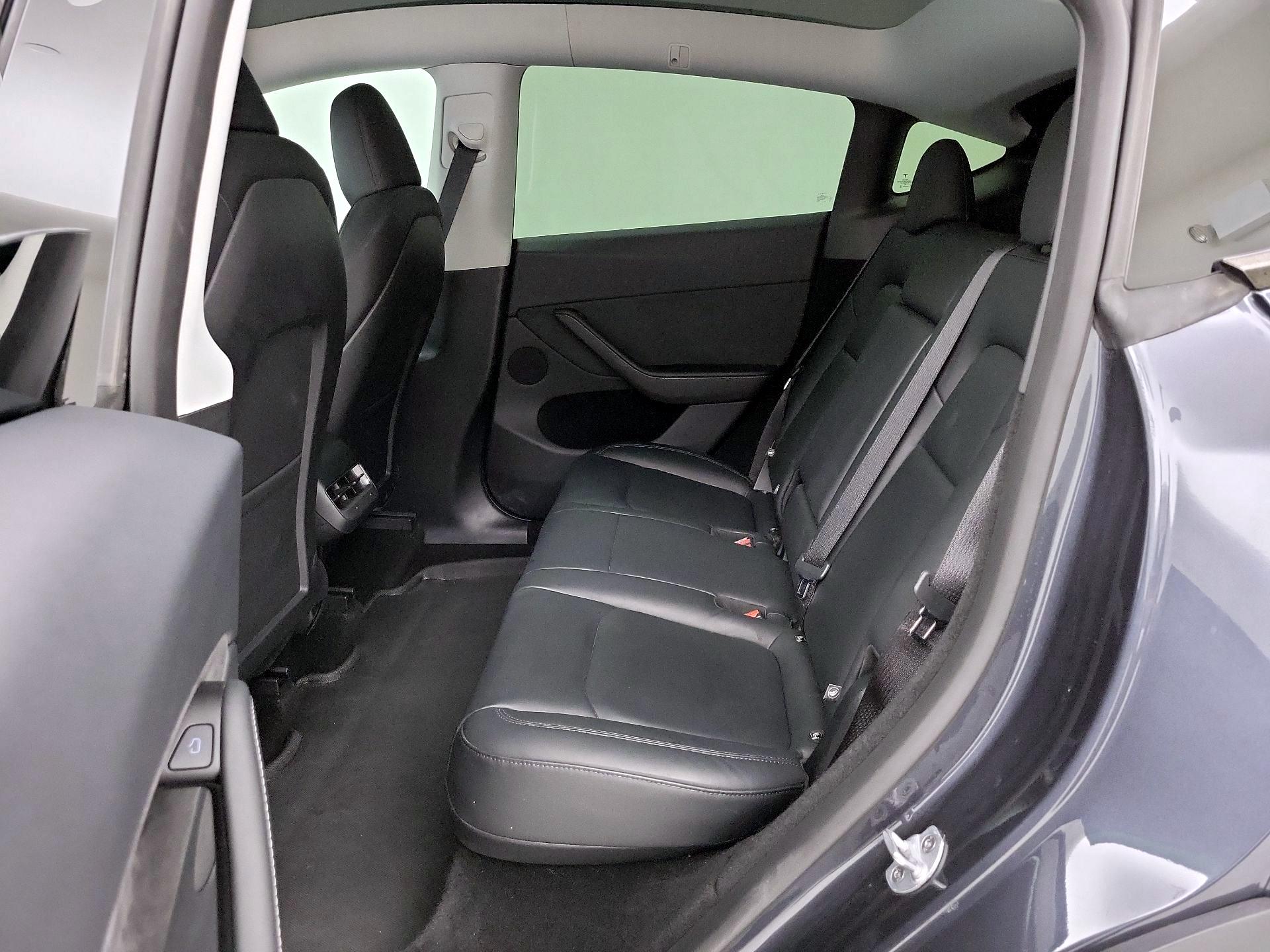 Thumbnail: 2024 Tesla Model Y - 19