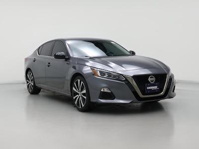 2022 Nissan Altima SR
