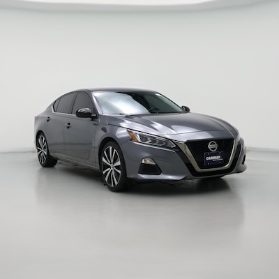 2022 Nissan Altima SR