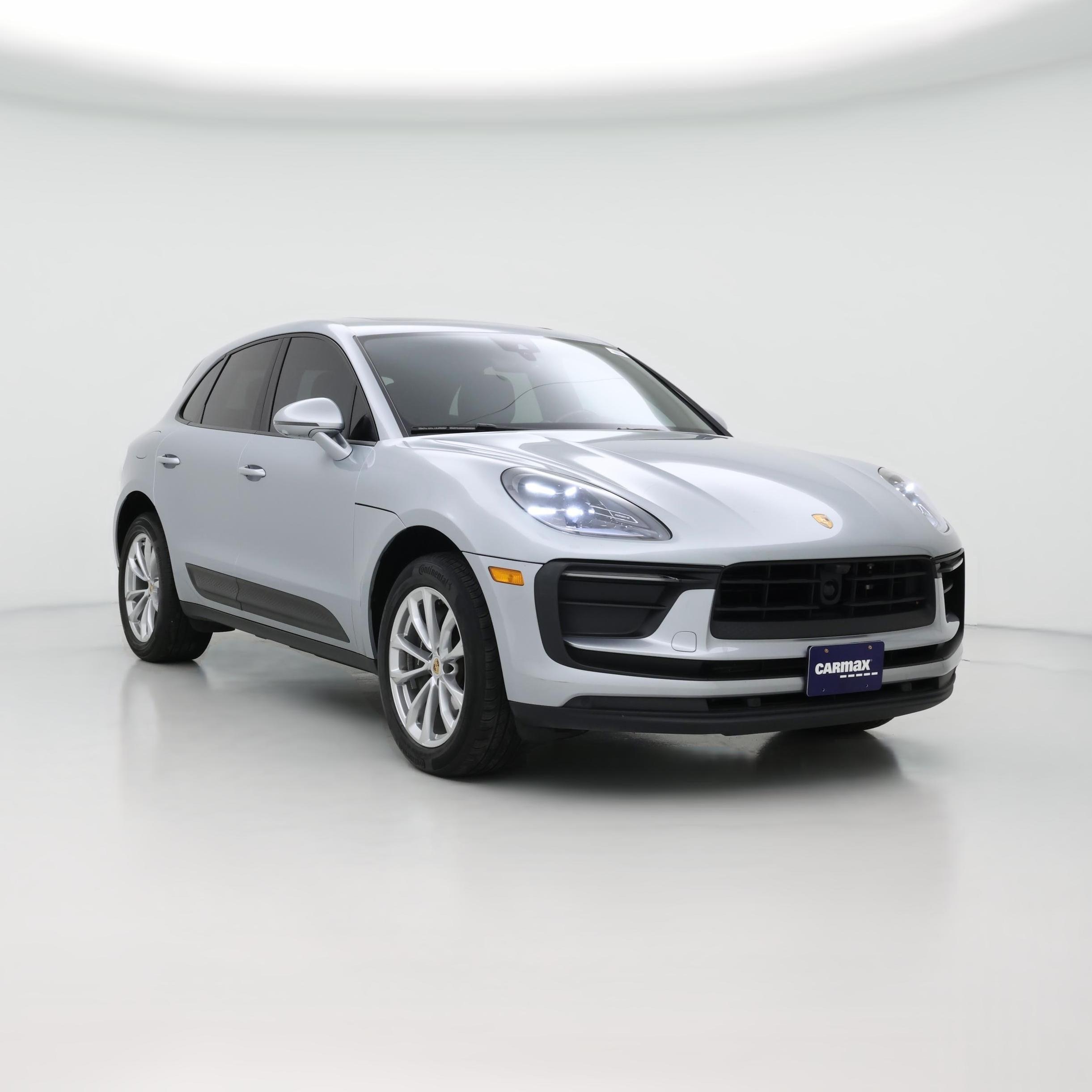 Thumbnail: 2022 Porsche Macan - 1