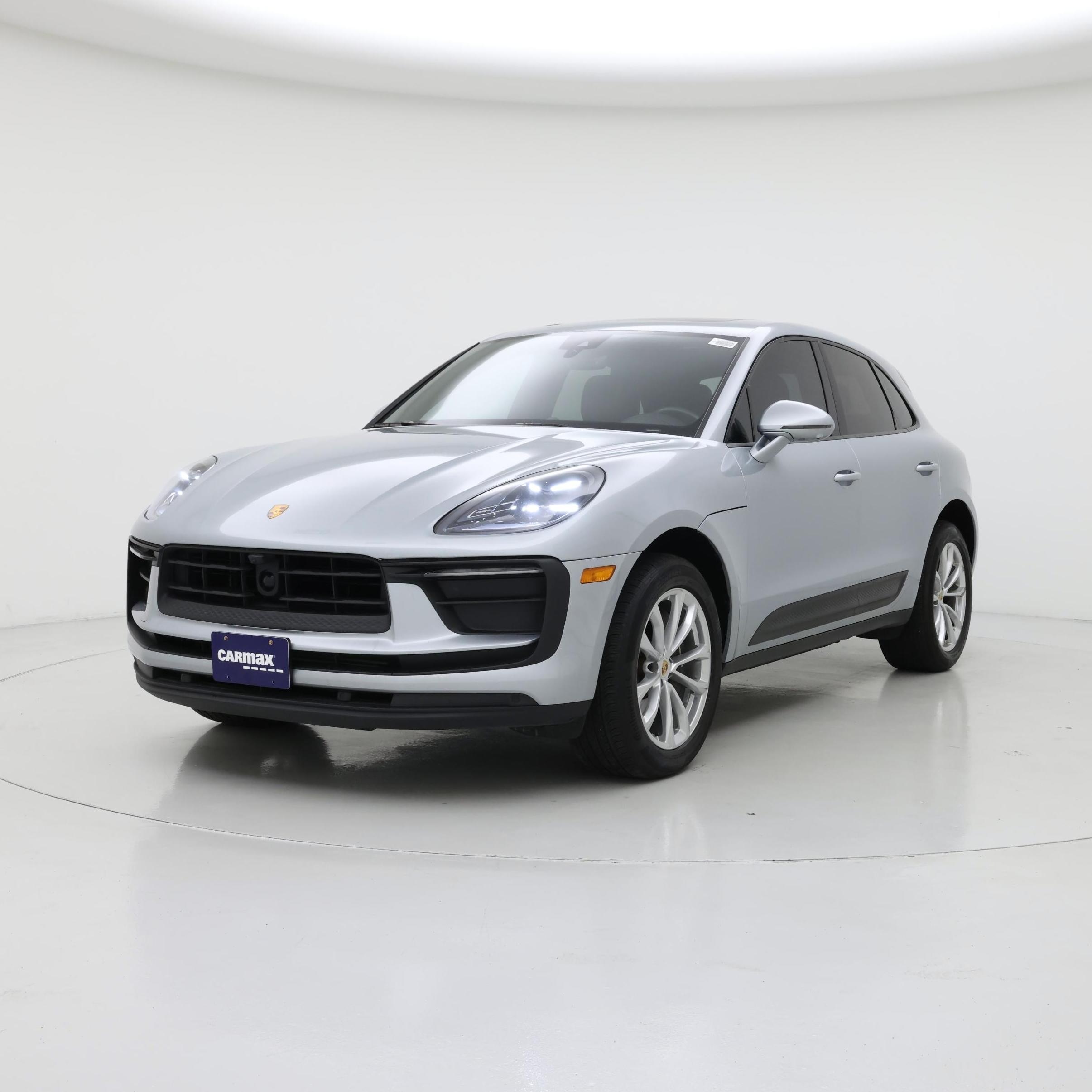 Thumbnail: 2022 Porsche Macan - 4