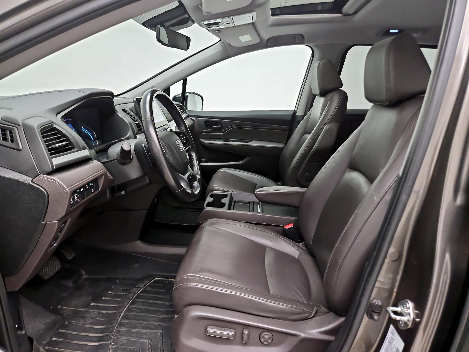 Thumbnail: 2019 Honda Odyssey - 11