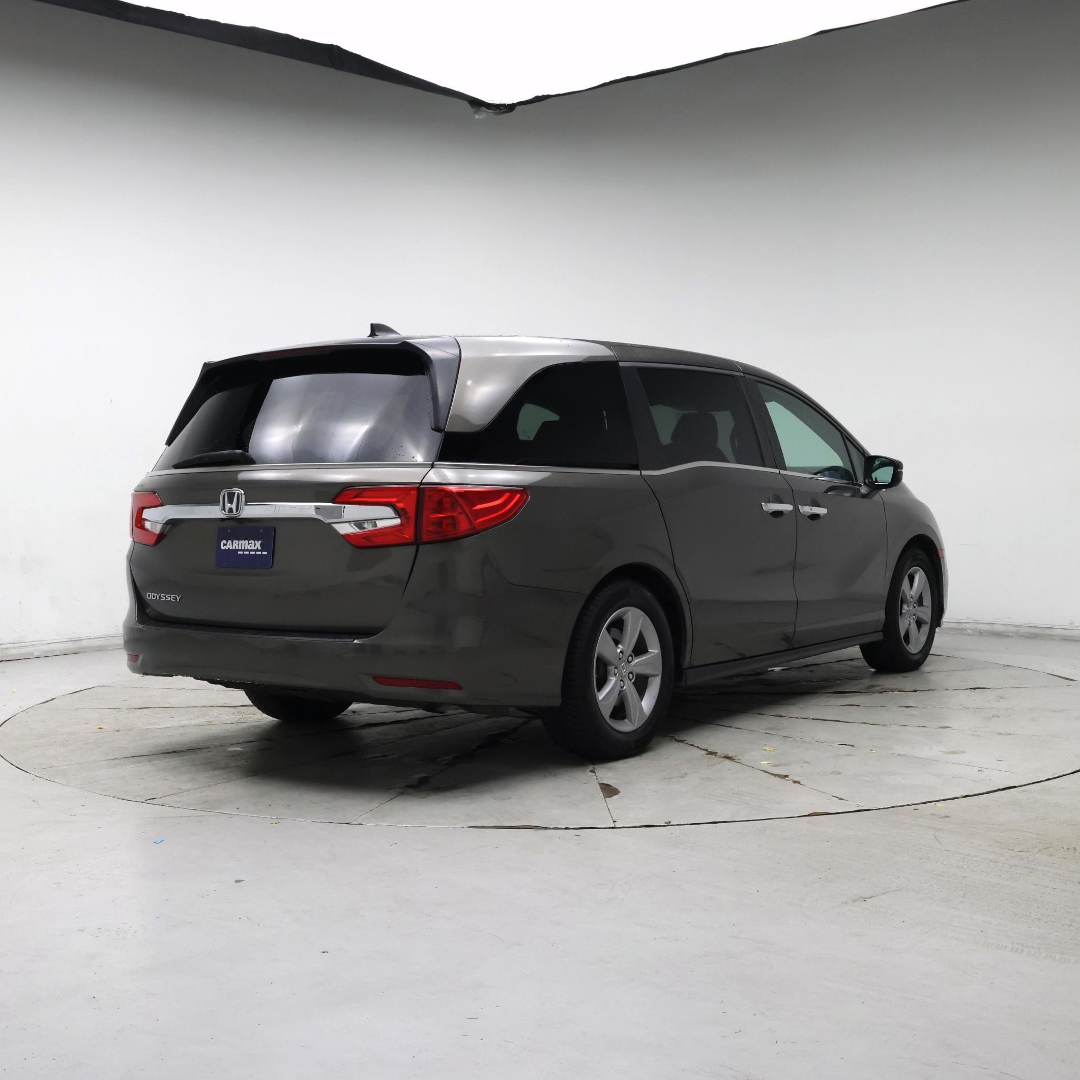 Thumbnail: 2019 Honda Odyssey - 8