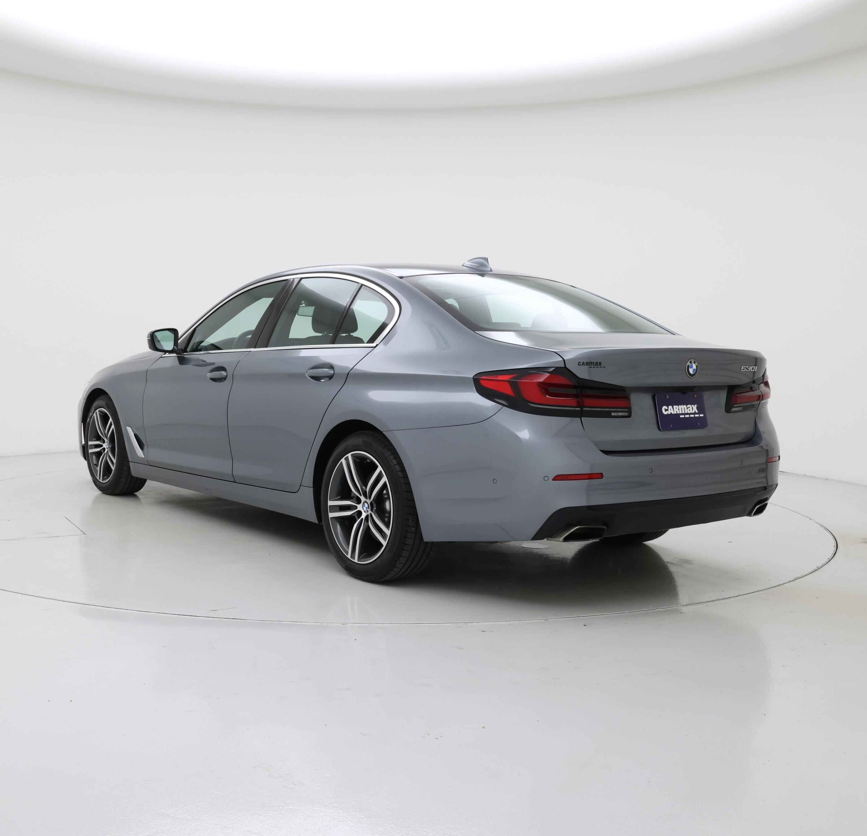 Thumbnail: 2021 BMW 5 Series - 2
