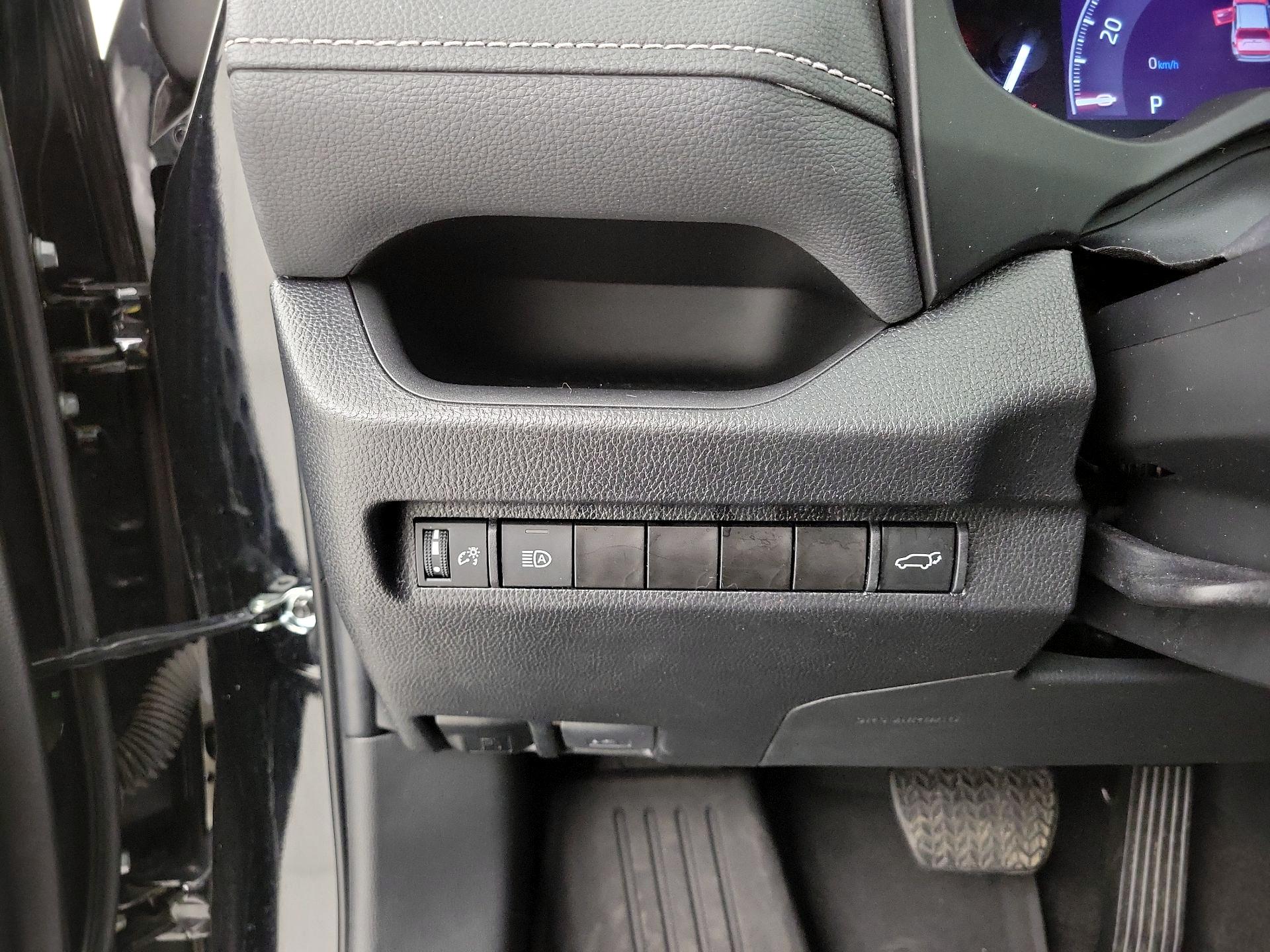 Thumbnail: 2023 Toyota RAV4 - 13