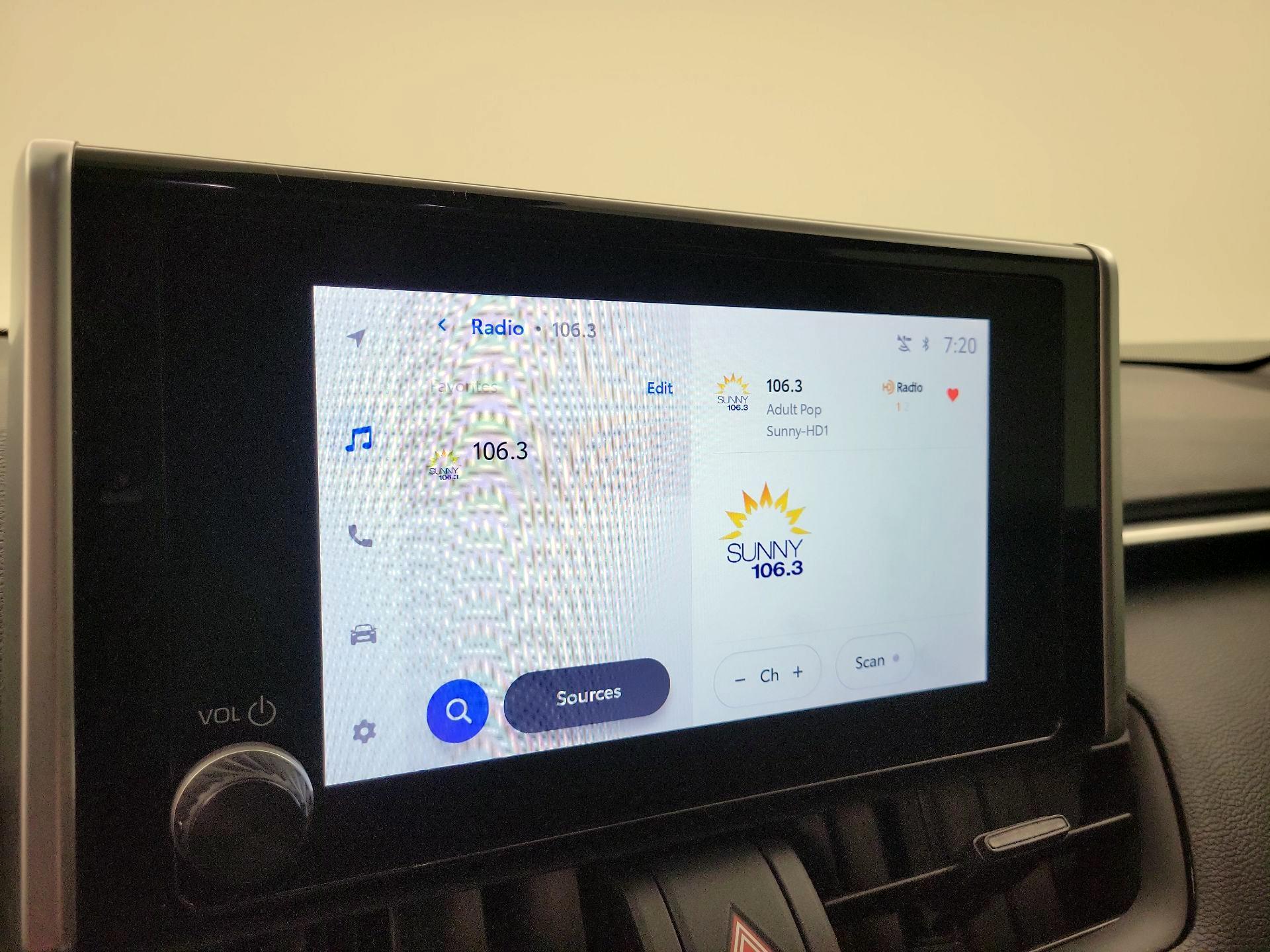 Thumbnail: 2023 Toyota RAV4 - 15