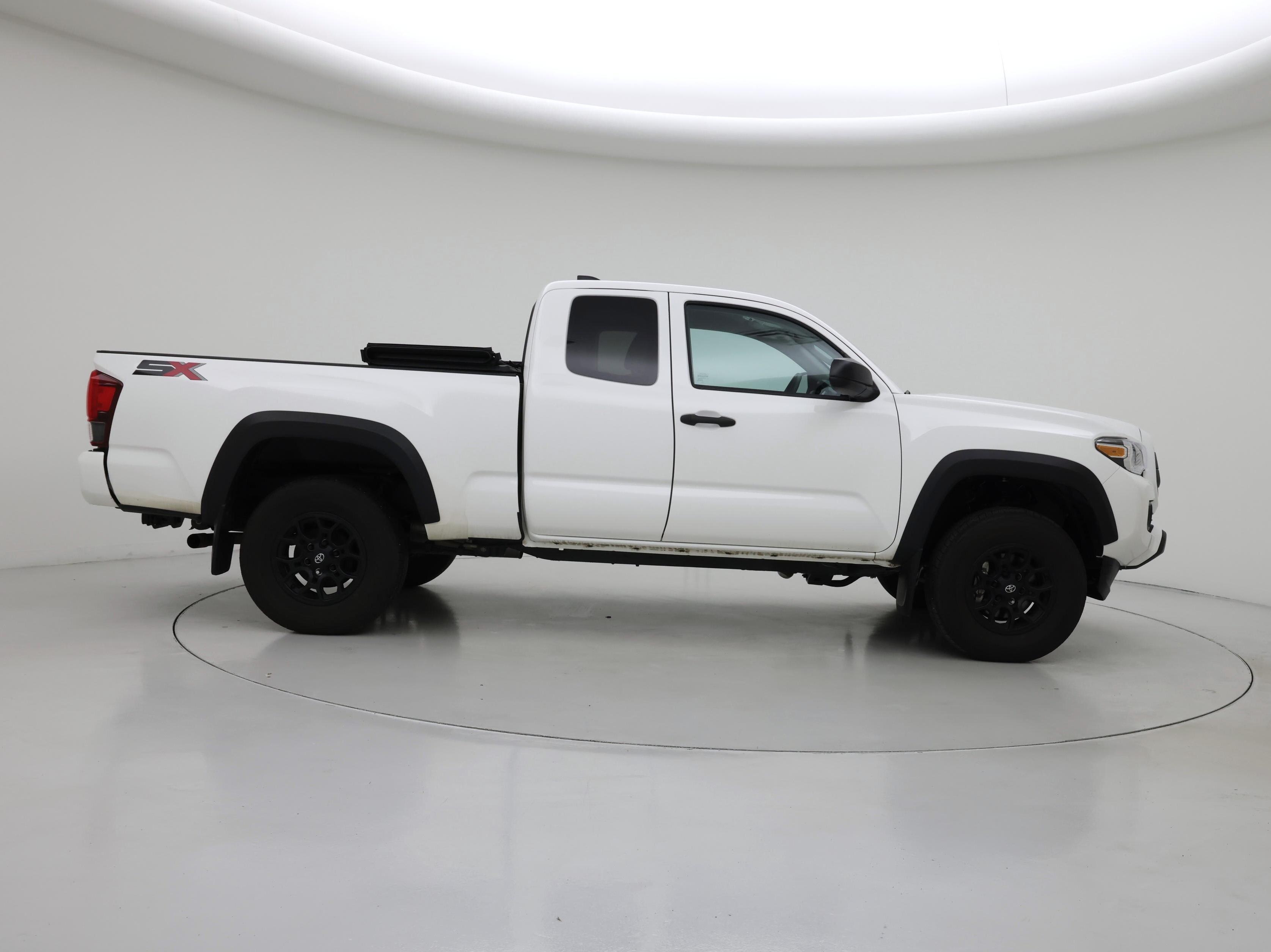Thumbnail: 2022 Toyota Tacoma - 7