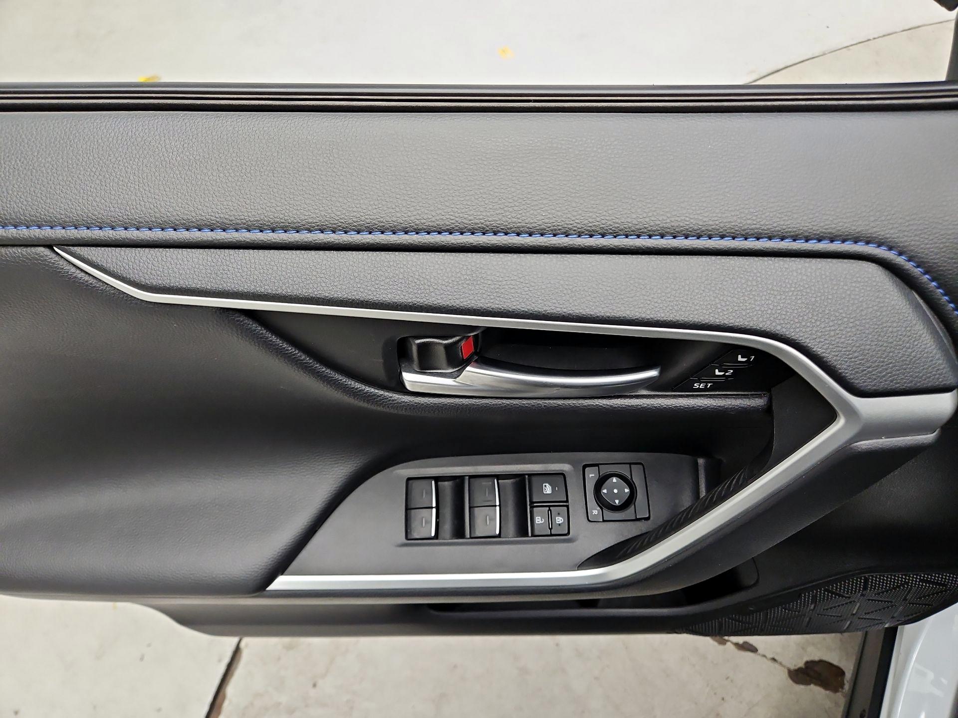 Thumbnail: 2023 Toyota RAV4 - 10