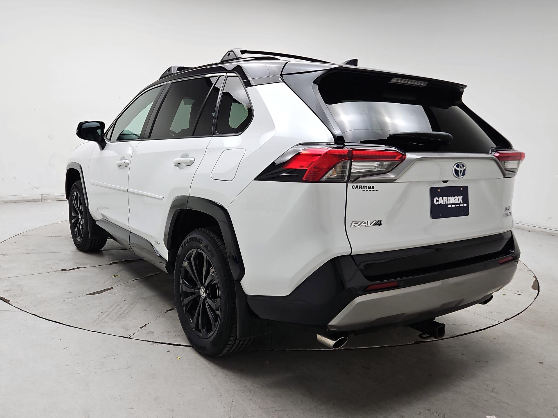 Thumbnail: 2023 Toyota RAV4 - 7