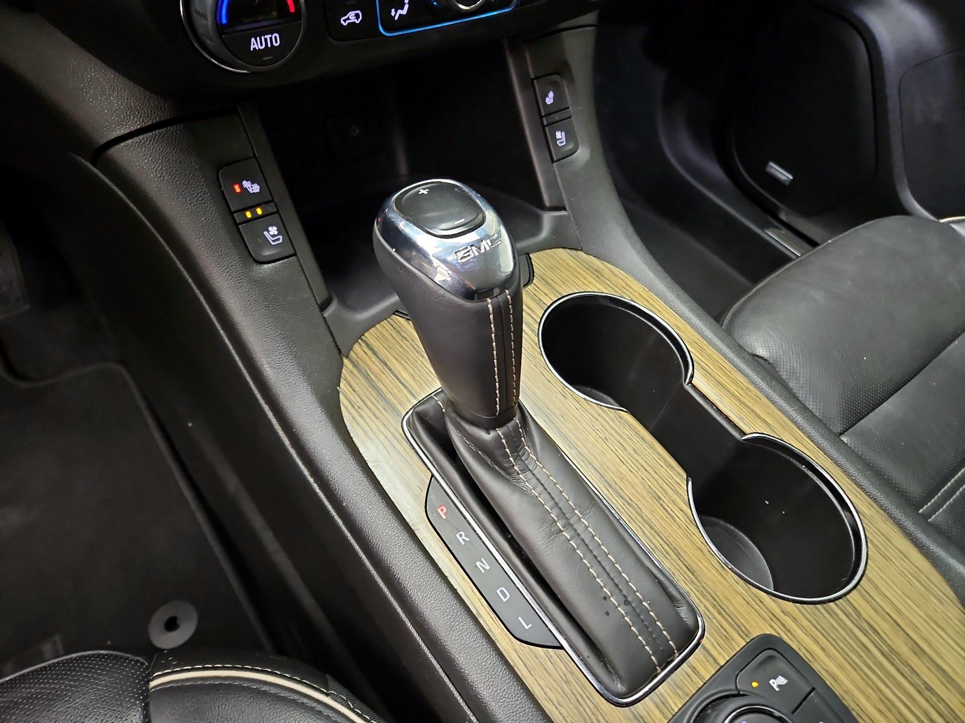 Thumbnail: 2018 GMC Acadia - 18