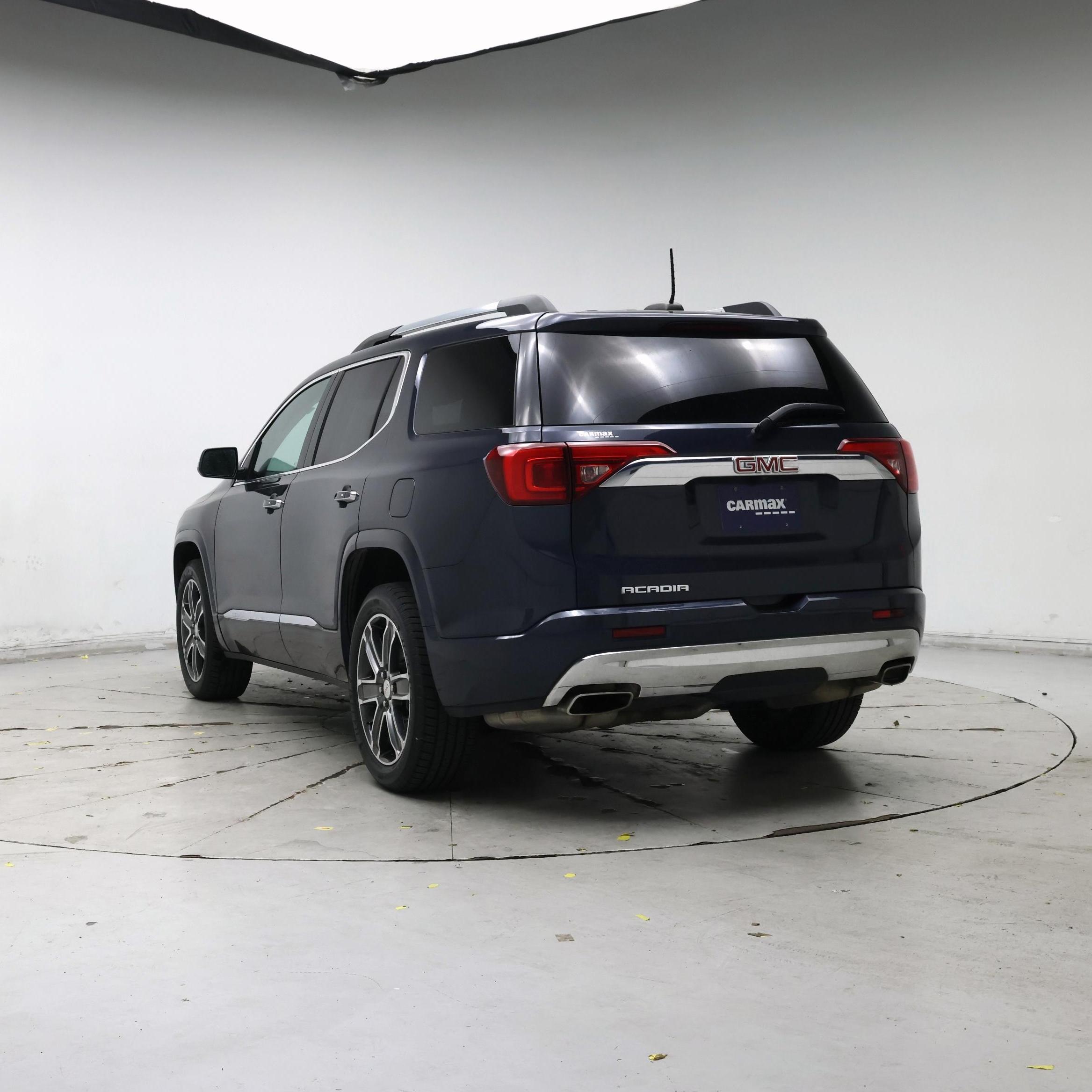 Thumbnail: 2018 GMC Acadia - 2