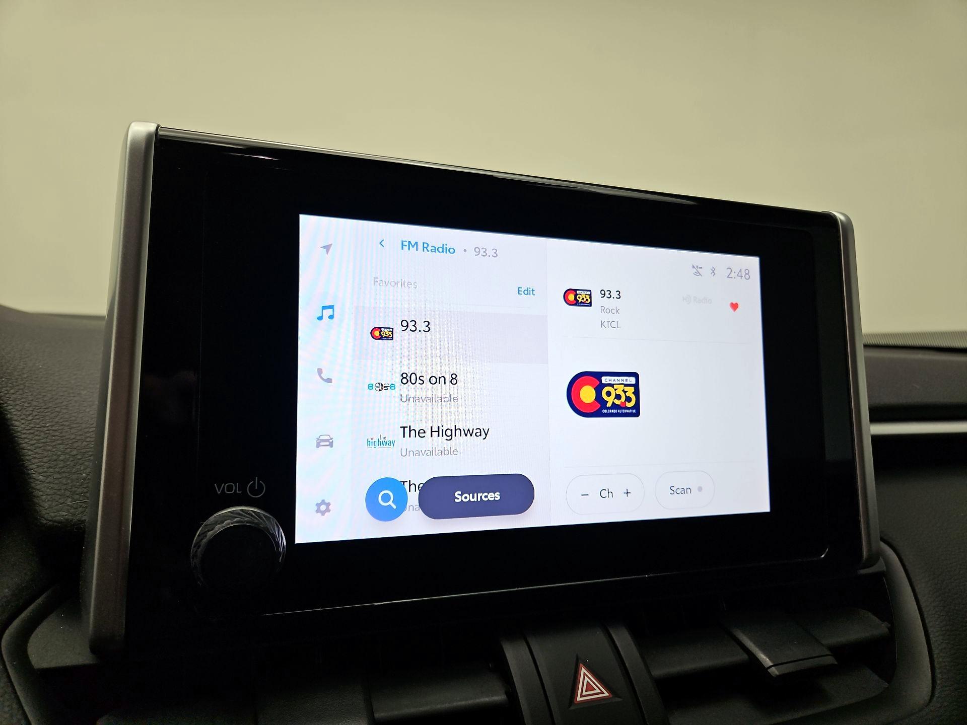 Thumbnail: 2023 Toyota RAV4 - 13