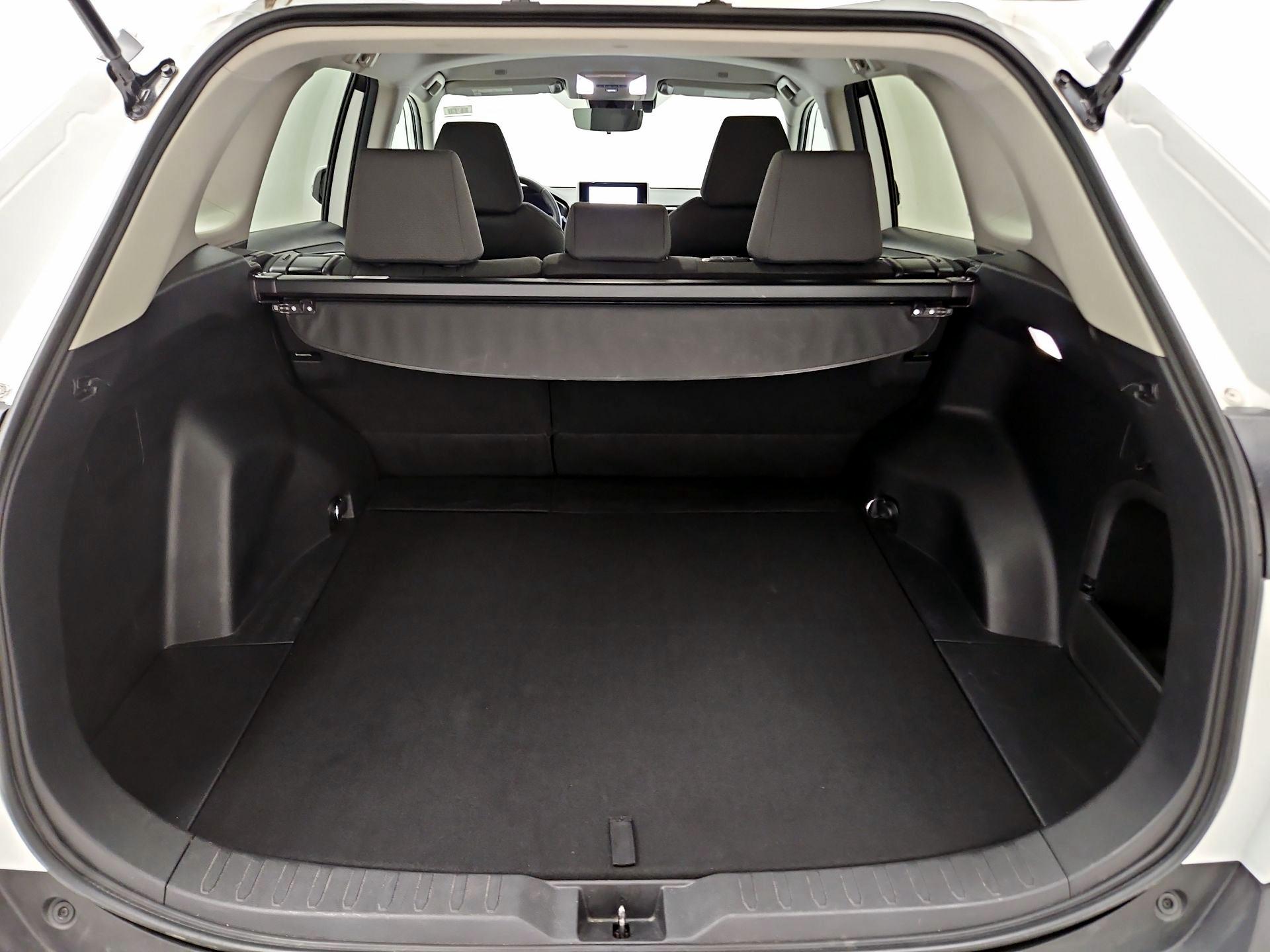 Thumbnail: 2023 Toyota RAV4 - 18