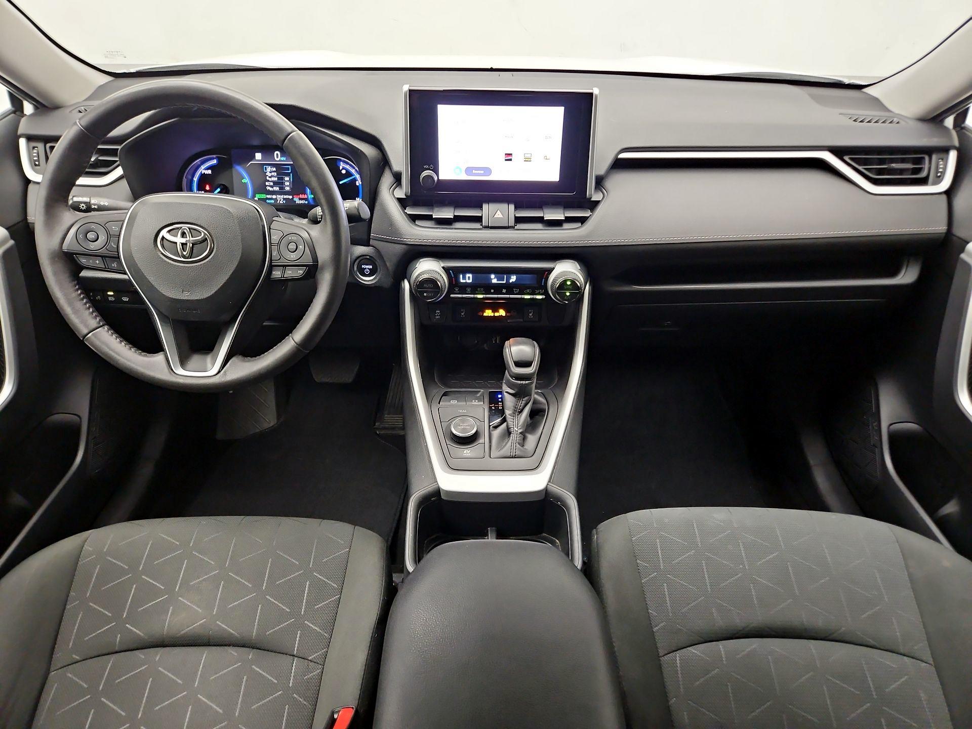 Thumbnail: 2023 Toyota RAV4 - 8