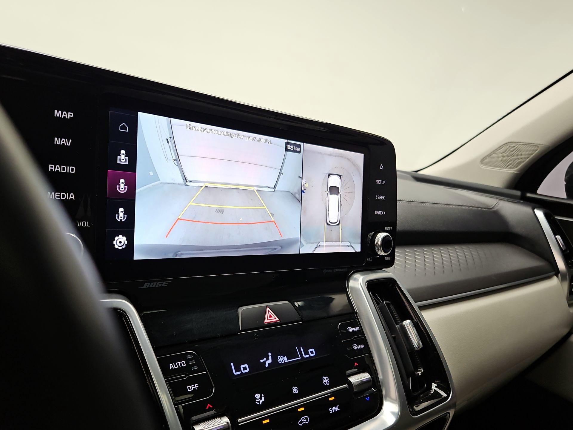 Thumbnail: 2023 Kia Sorento - 13