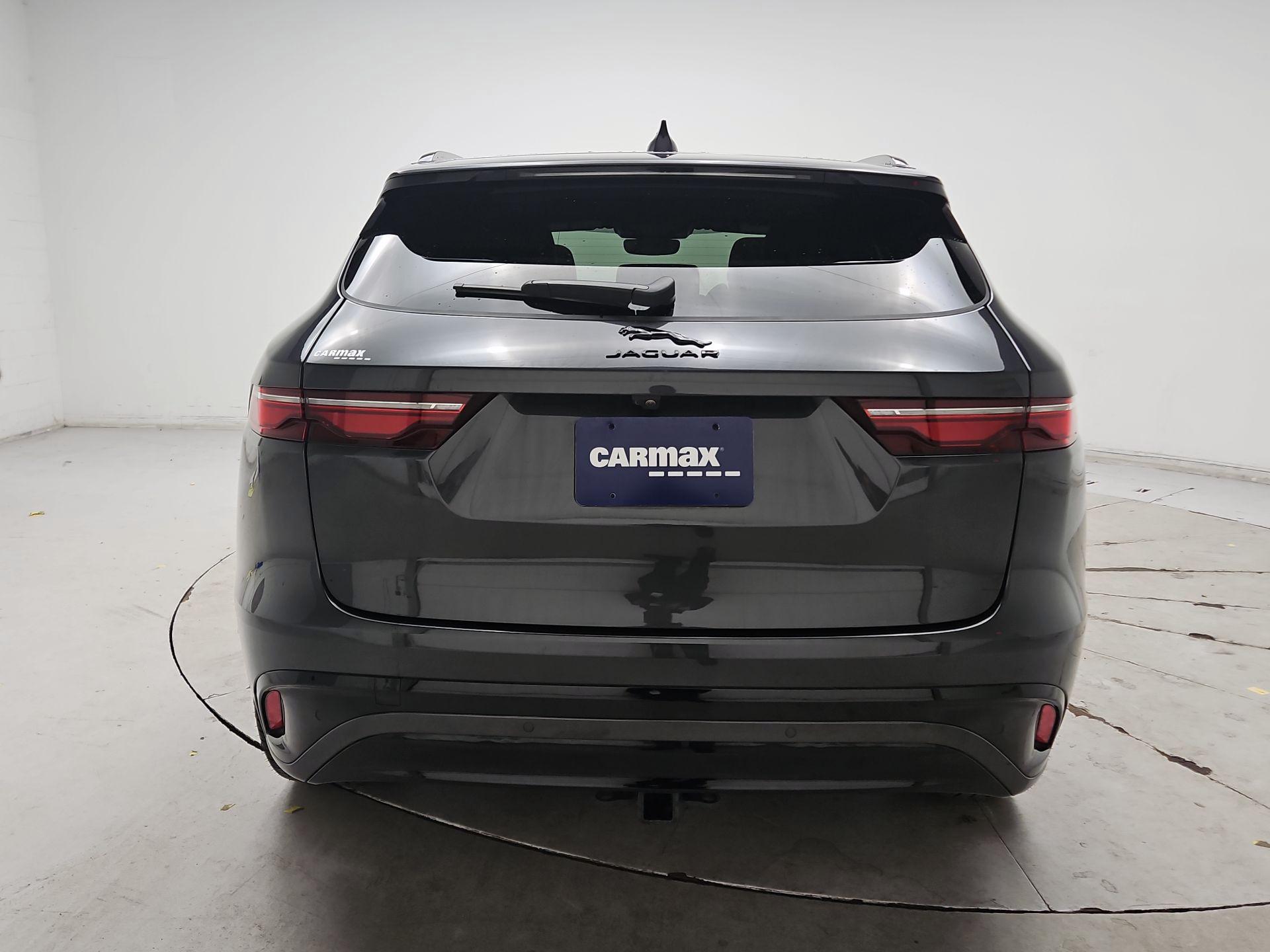 Thumbnail: 2025 Jaguar F-Pace - 6