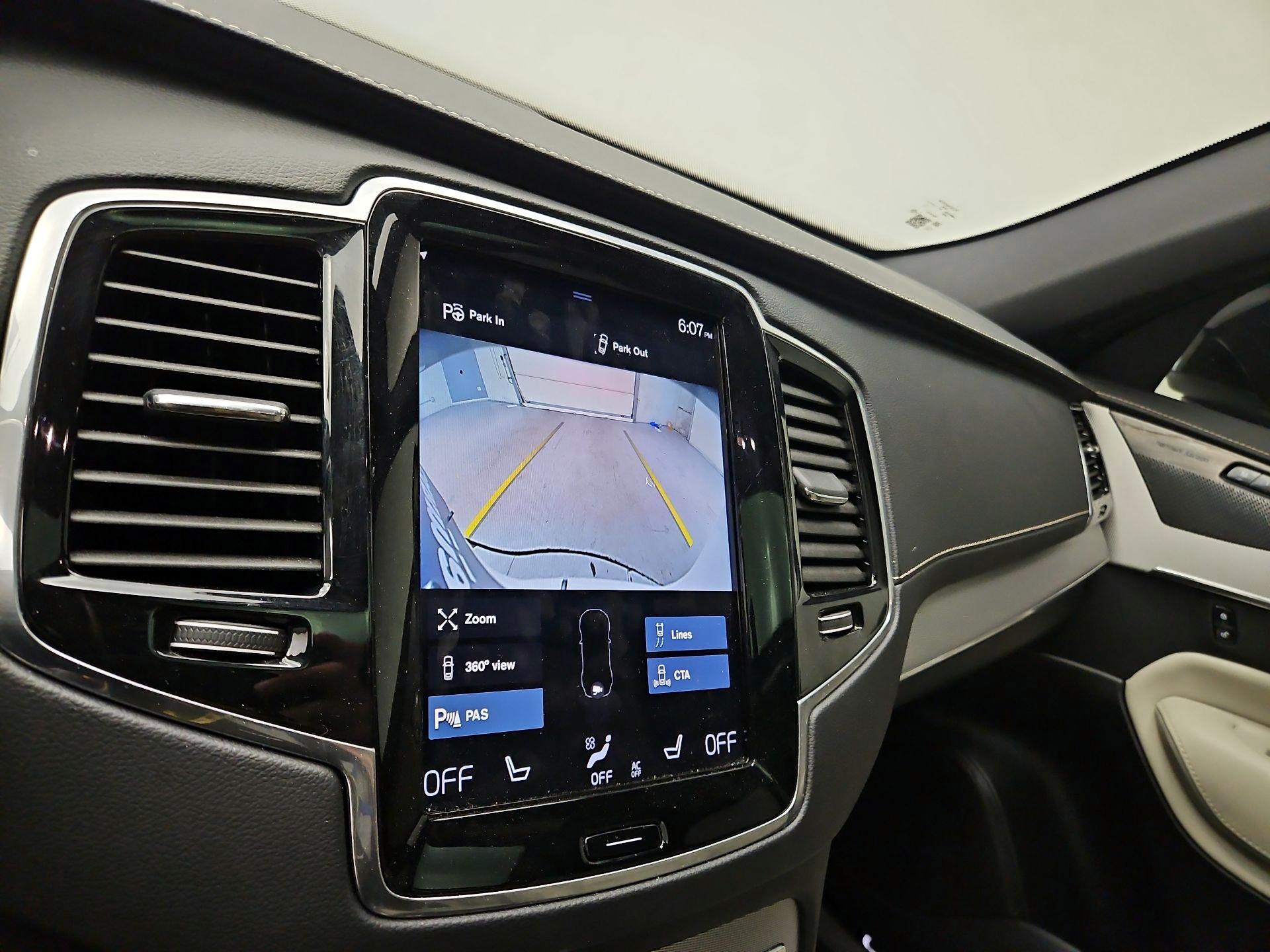 Thumbnail: 2021 Volvo XC90 - 15