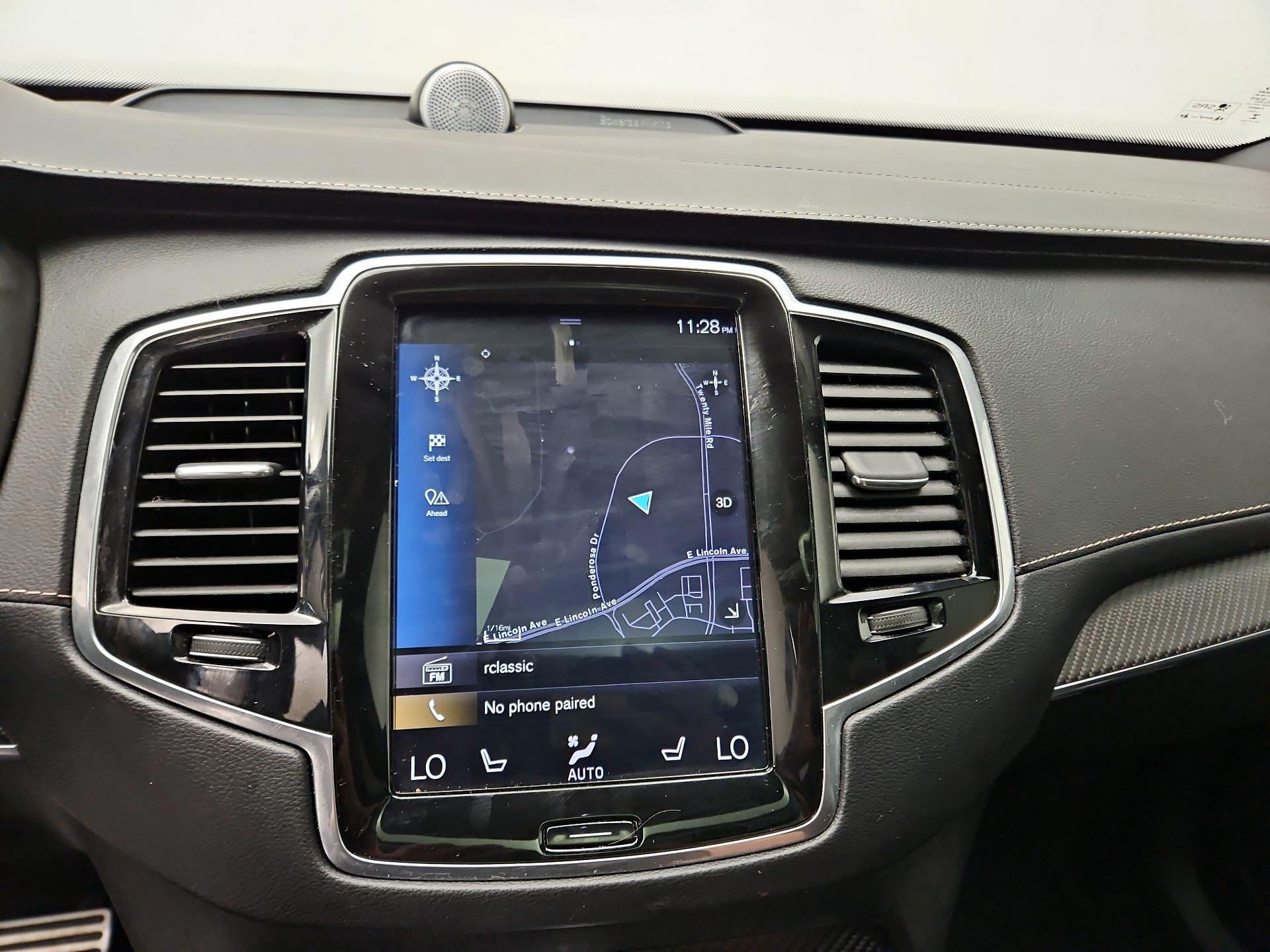 Thumbnail: 2019 Volvo XC90 - 14