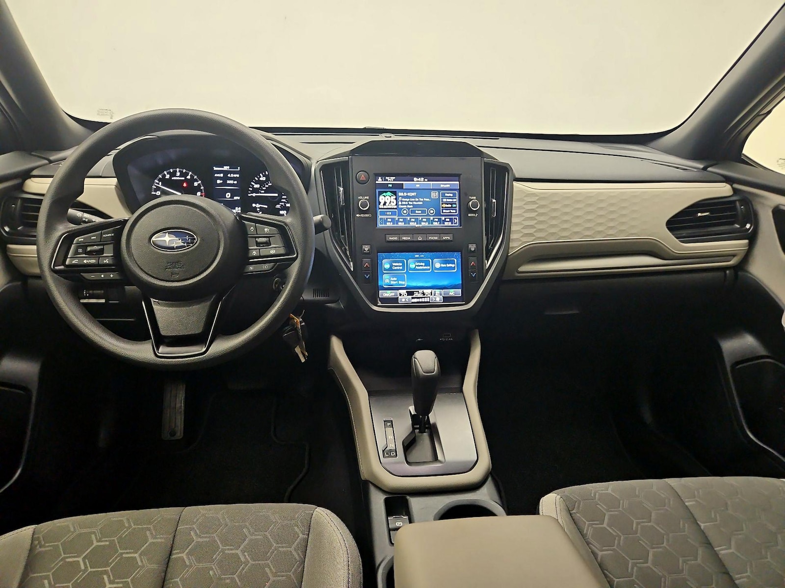 2025 Subaru Forester Base - Photo 10