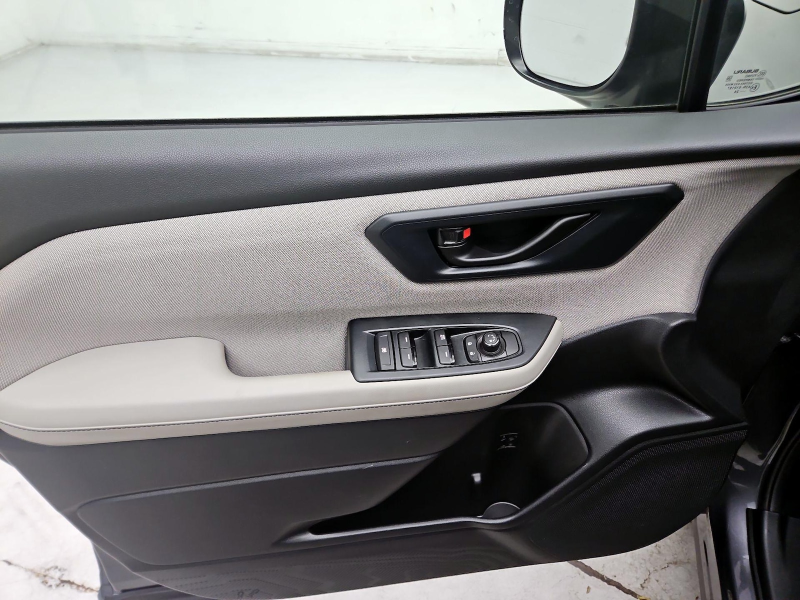 2025 Subaru Forester Base - Photo 13