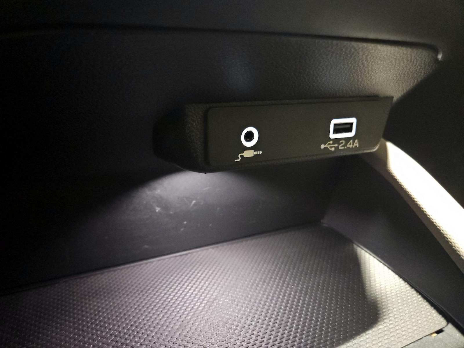 2025 Subaru Forester Base - Photo 18