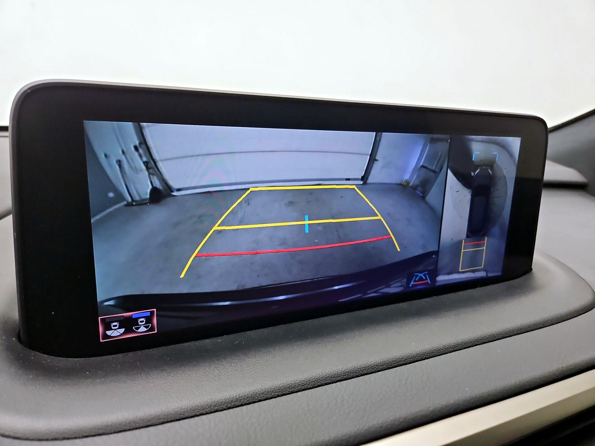 Thumbnail: 2020 Lexus RX - 15