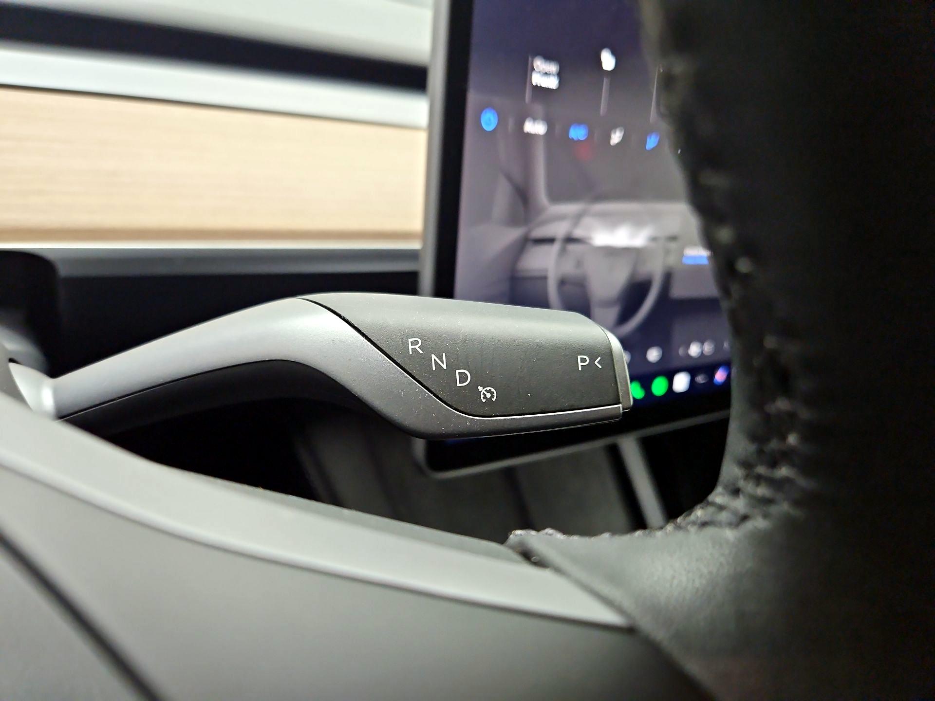 Thumbnail: 2025 Tesla Model Y - 15