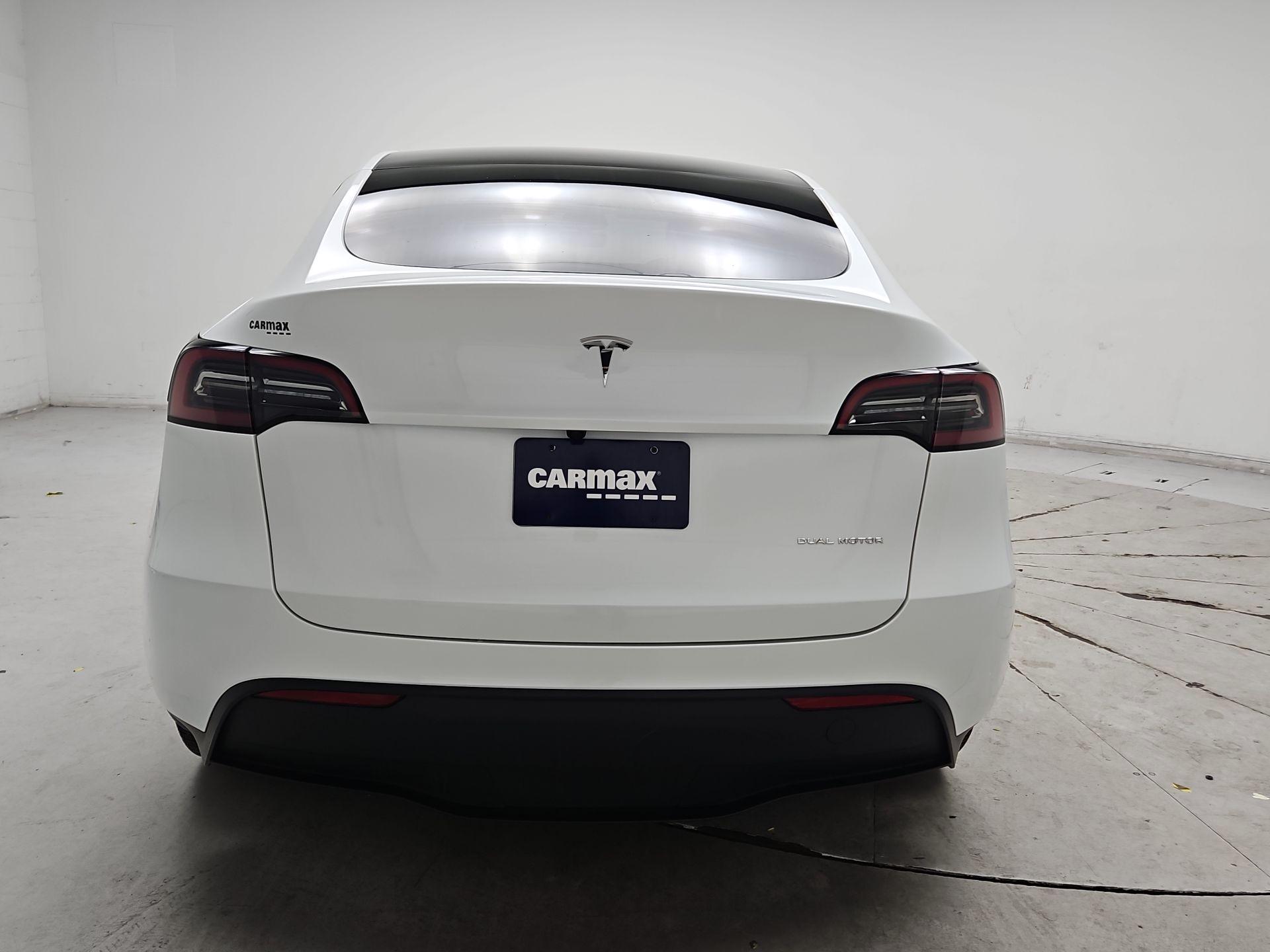 Thumbnail: 2025 Tesla Model Y - 6