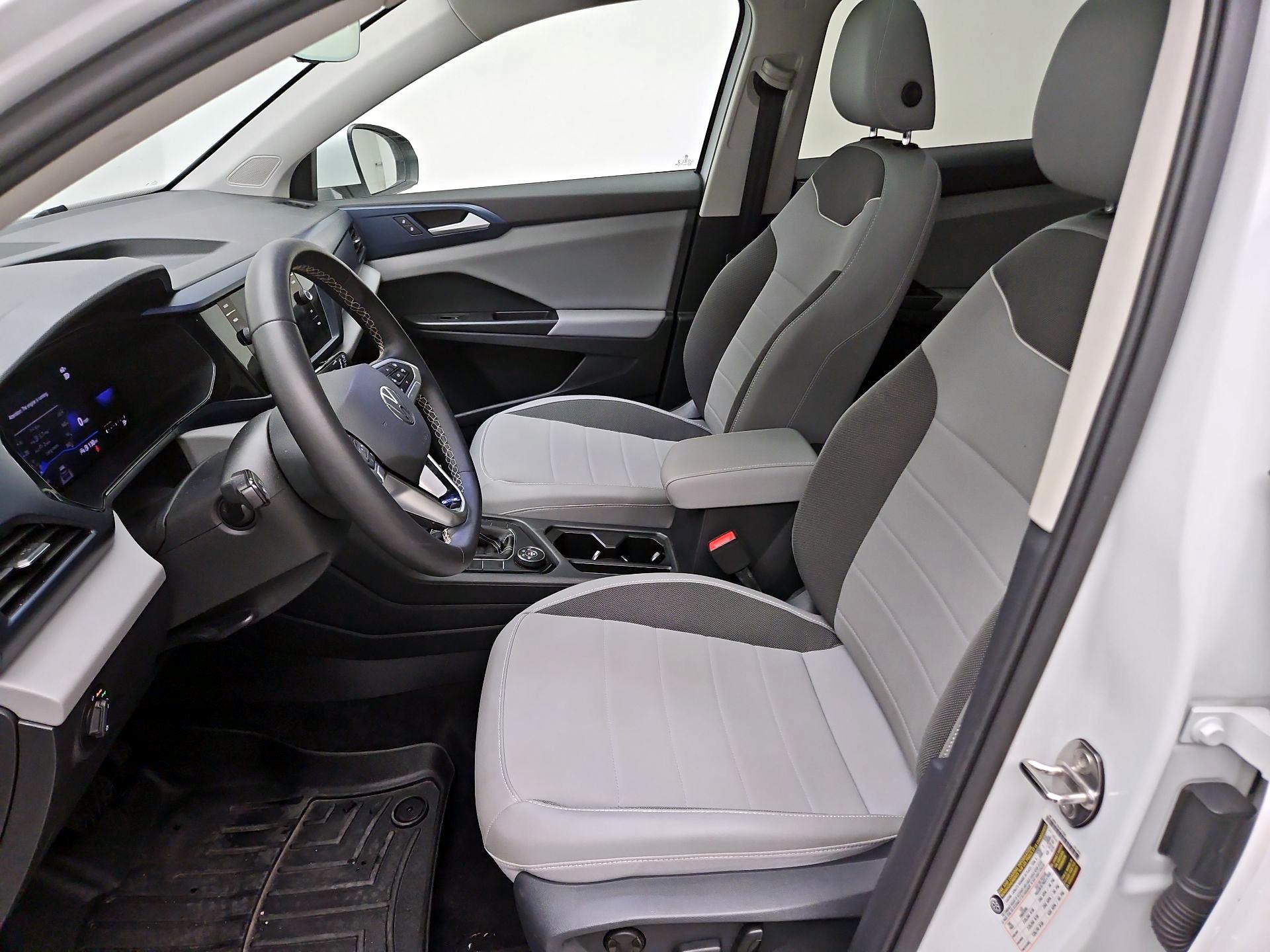 Thumbnail: 2023 Volkswagen Taos - 11