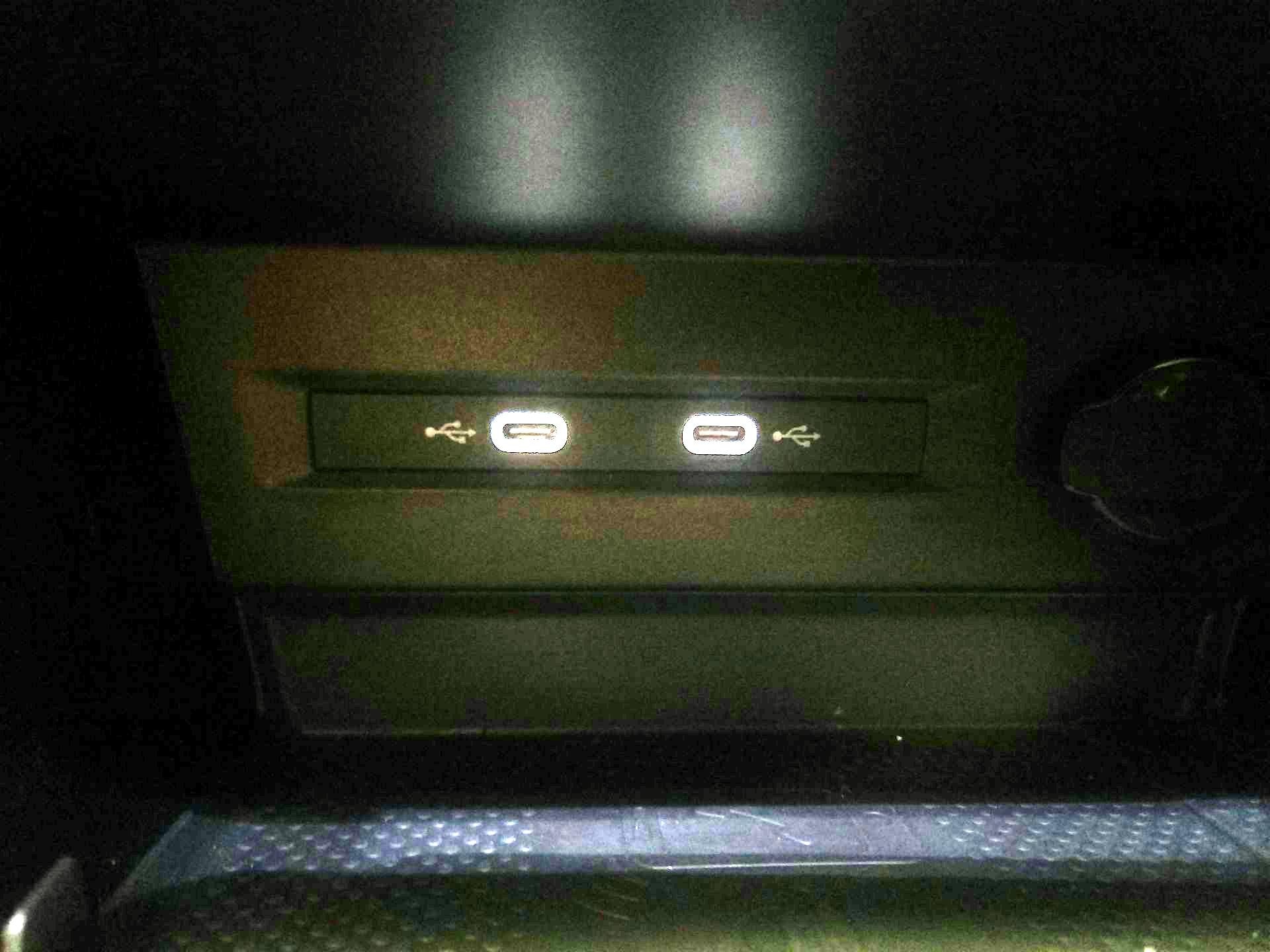 Thumbnail: 2023 Volkswagen Taos - 18