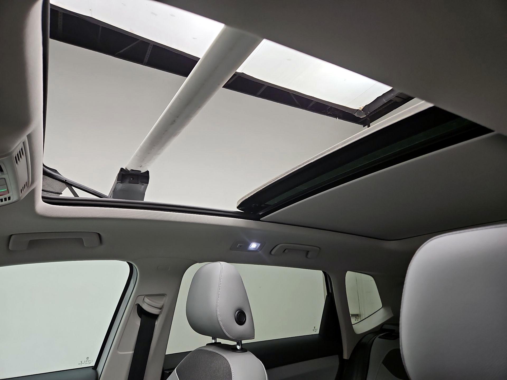 Thumbnail: 2023 Volkswagen Taos - 19