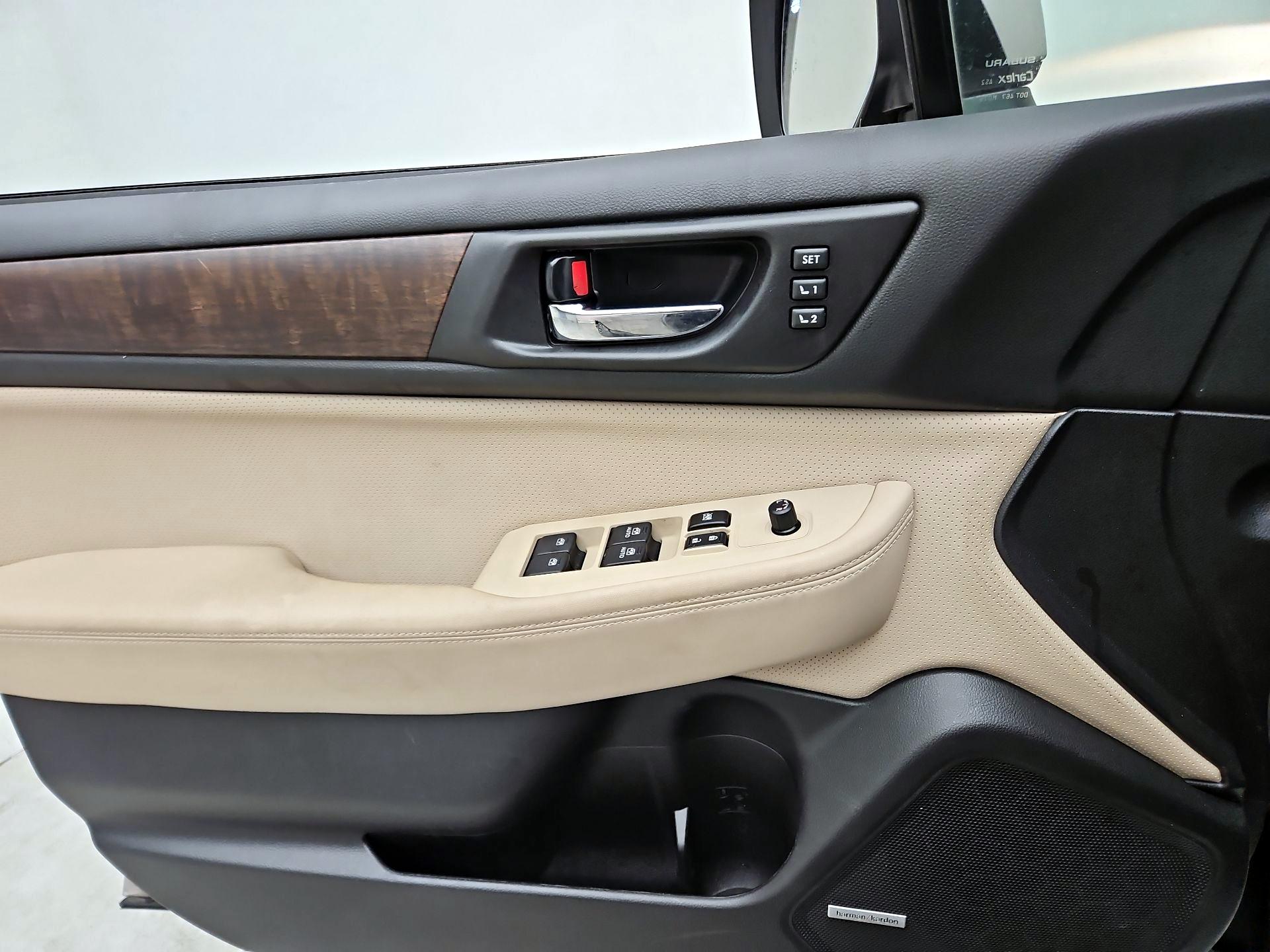 Thumbnail: 2016 Subaru Outback - 12