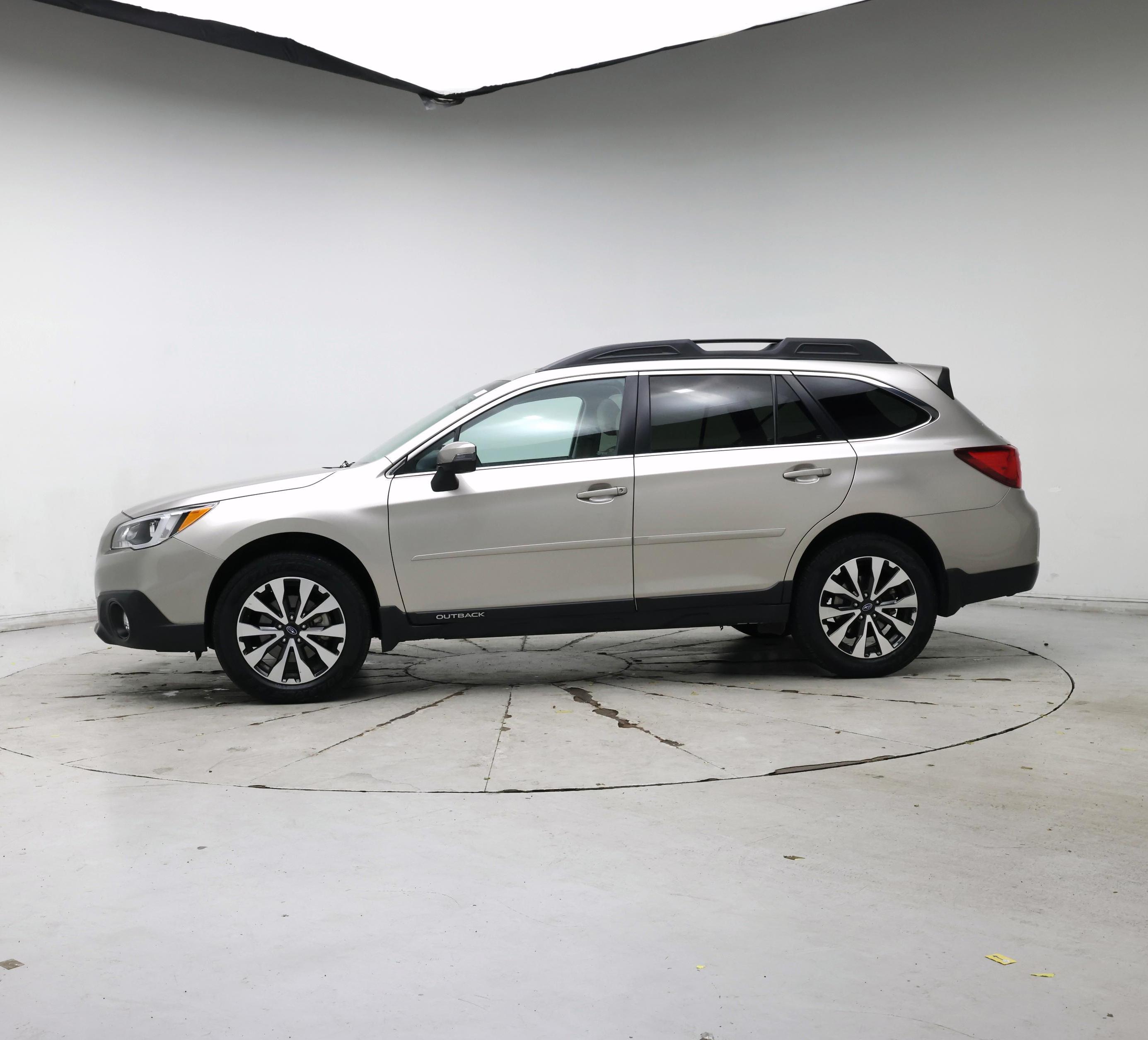 Thumbnail: 2016 Subaru Outback - 3