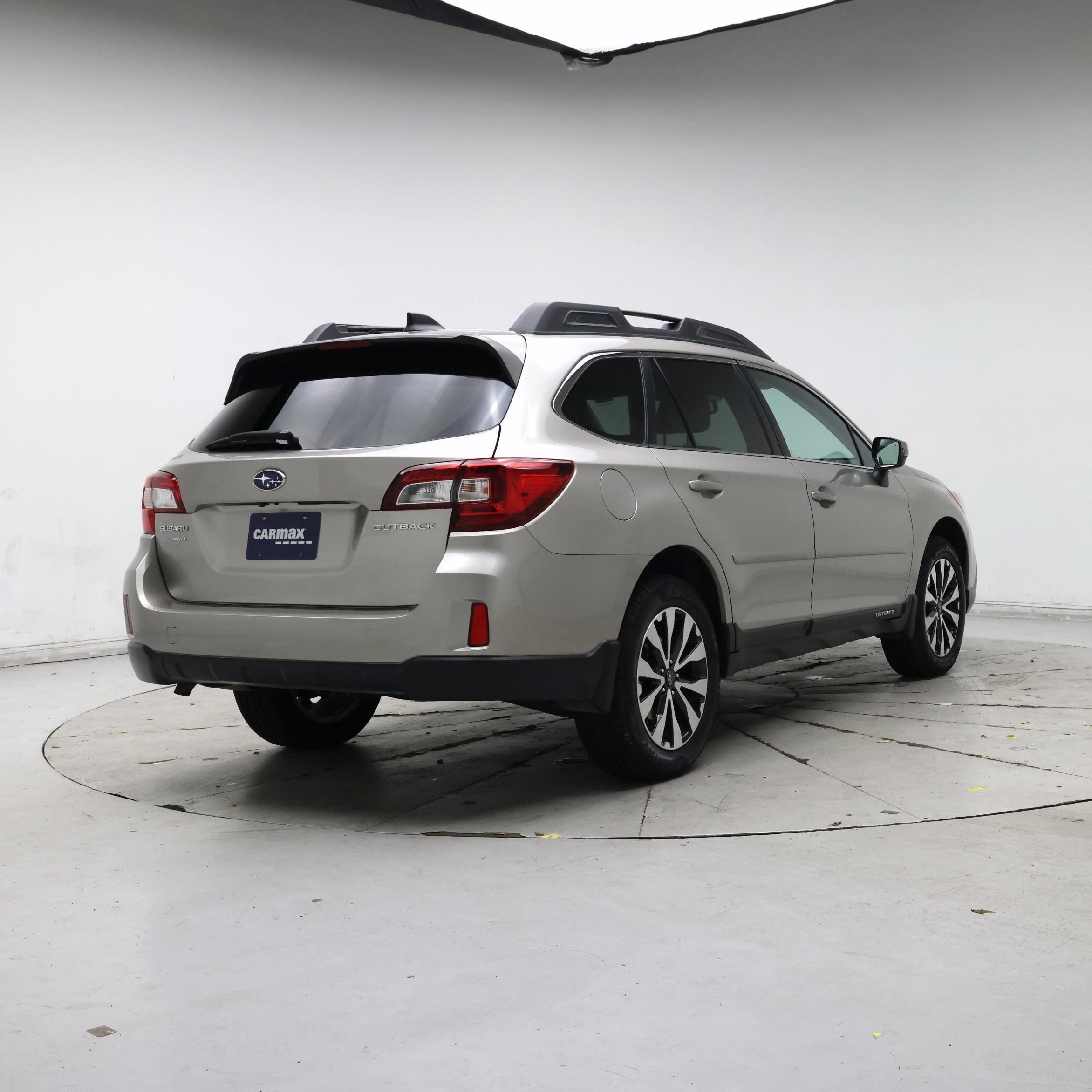 Thumbnail: 2016 Subaru Outback - 8