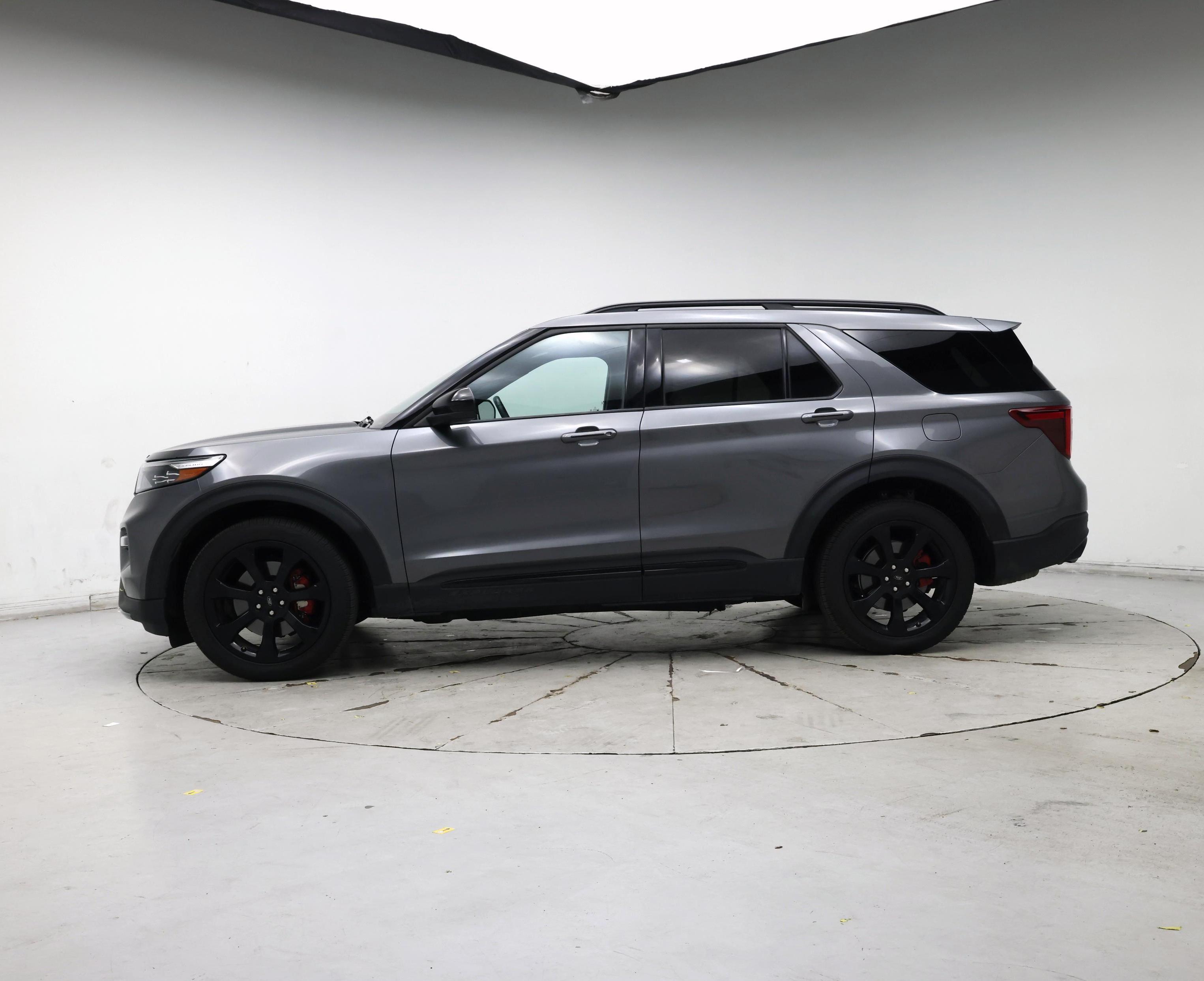 Thumbnail: 2023 Ford Explorer - 3