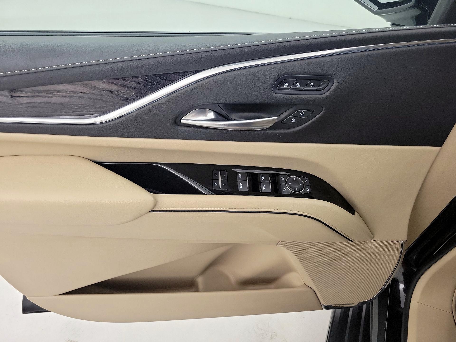 Thumbnail: 2022 Cadillac Escalade - 12