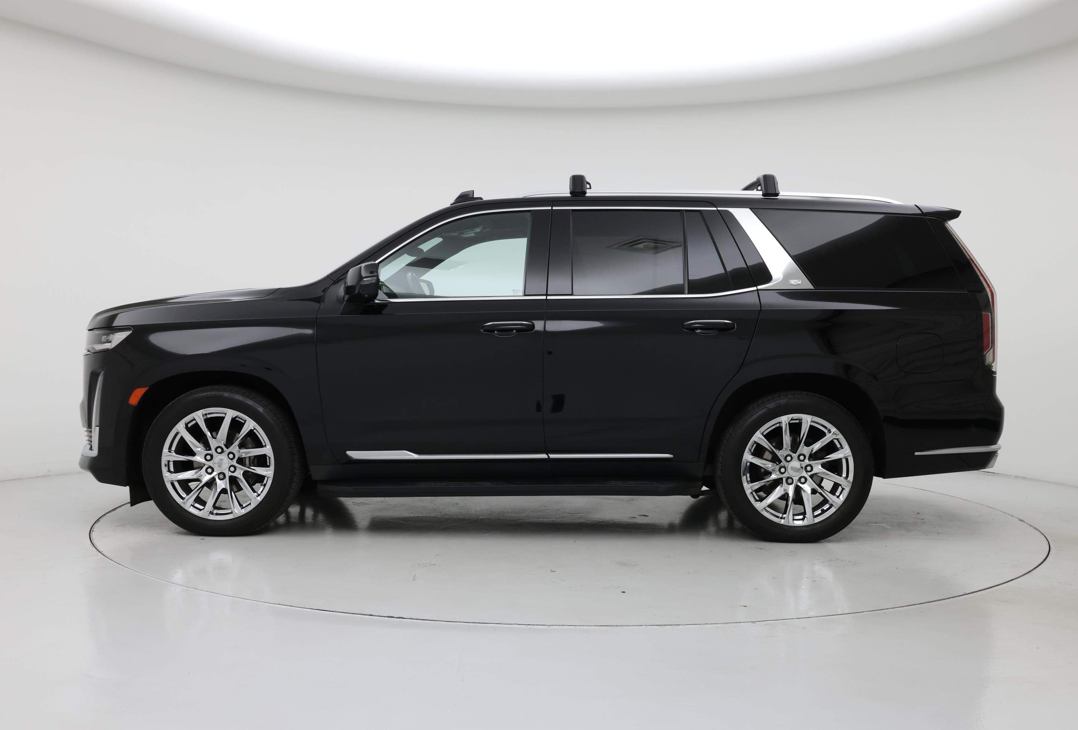 Thumbnail: 2022 Cadillac Escalade - 3