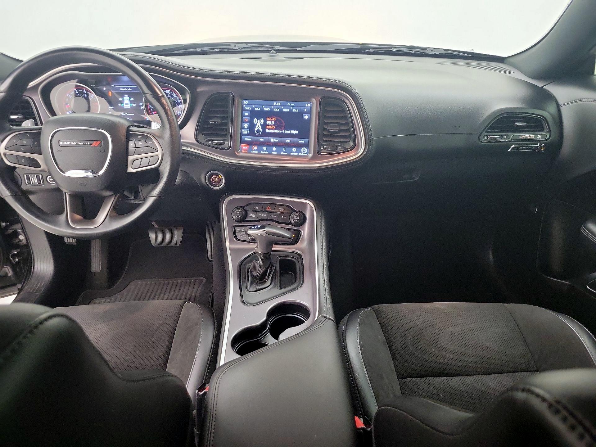 Thumbnail: 2020 Dodge Challenger - 9