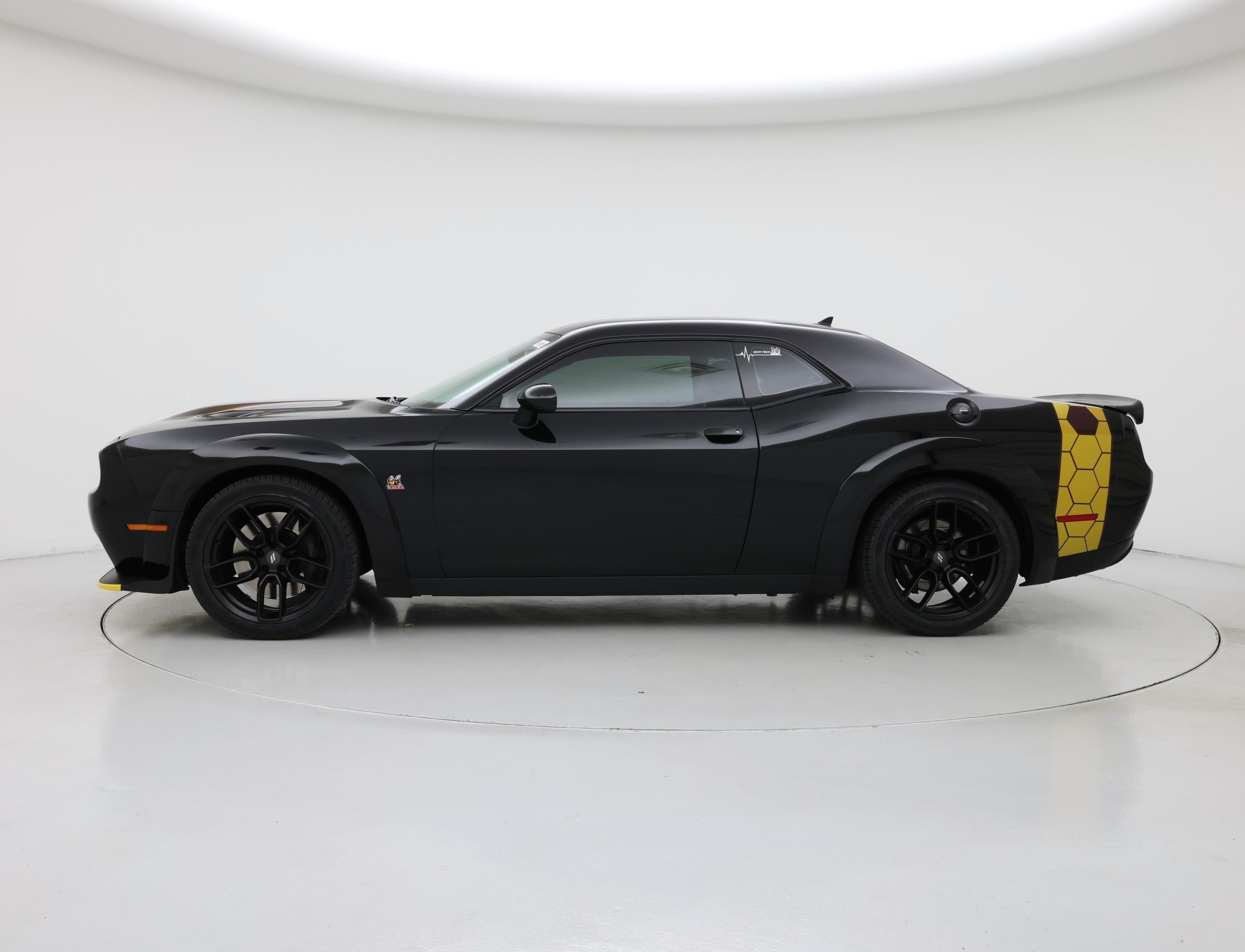 Thumbnail: 2020 Dodge Challenger - 3