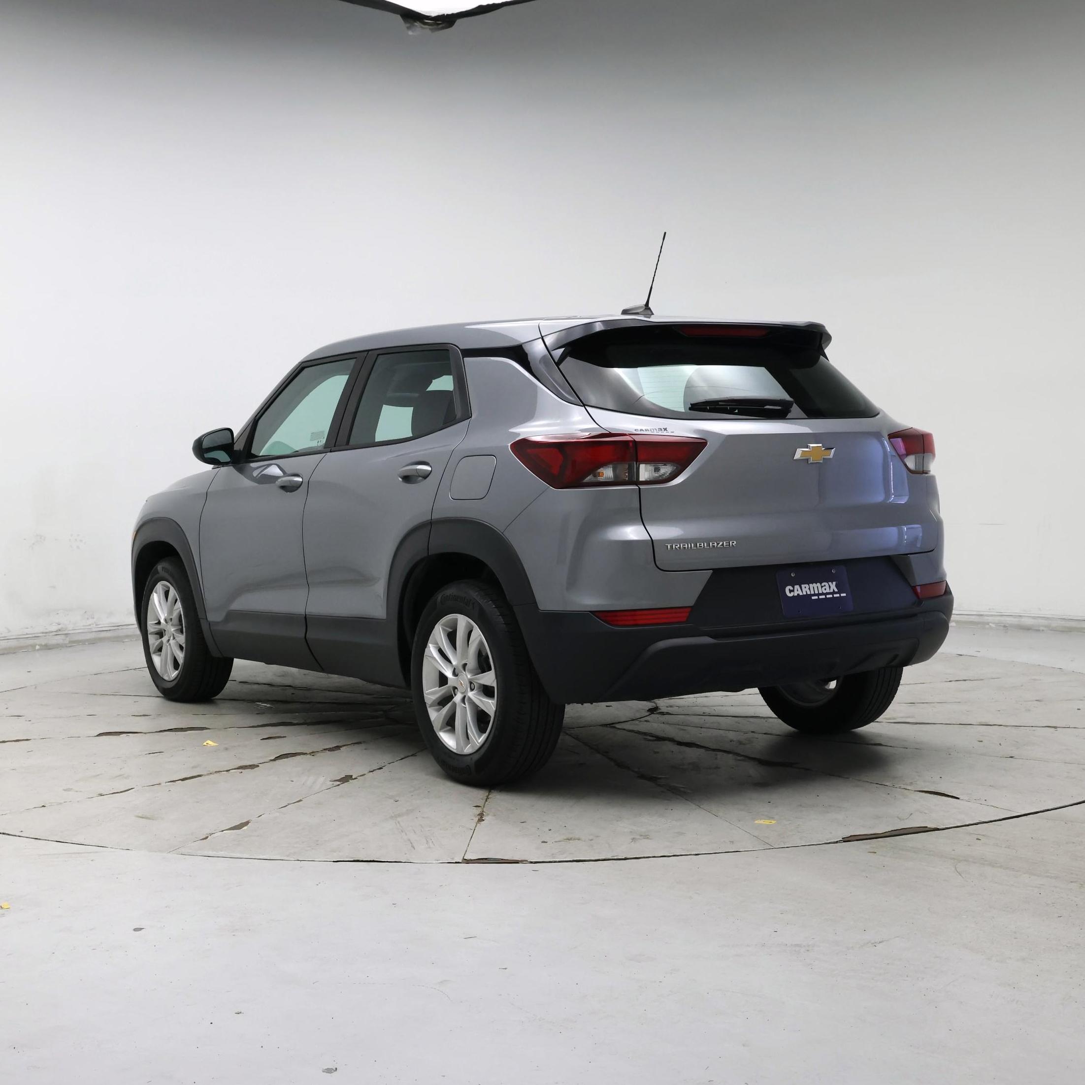 Thumbnail: 2023 Chevrolet TrailBlazer - 2