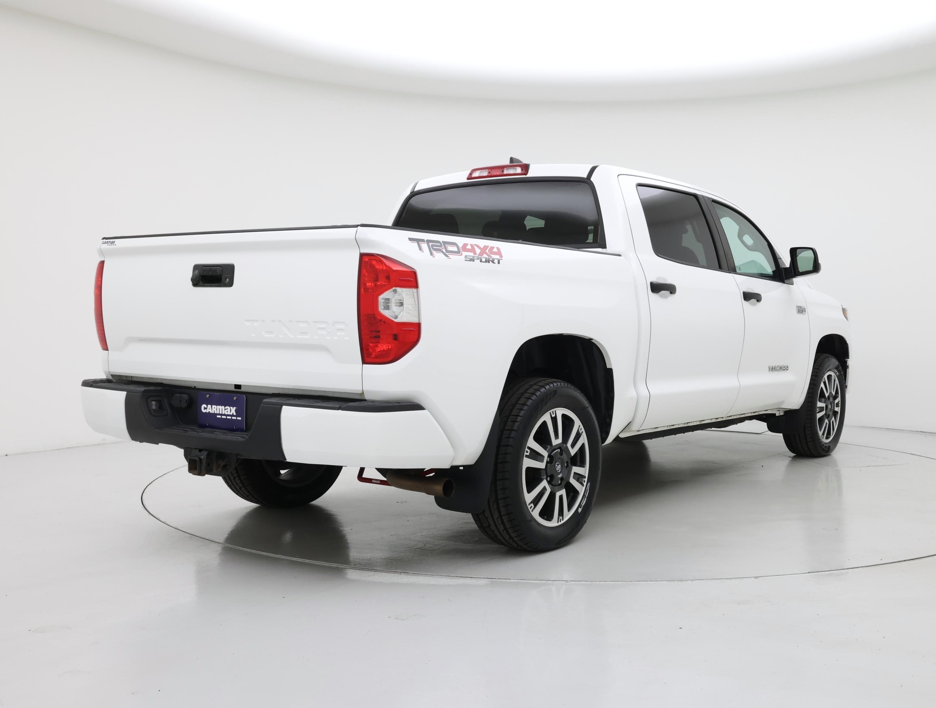 Thumbnail: 2020 Toyota Tundra - 8