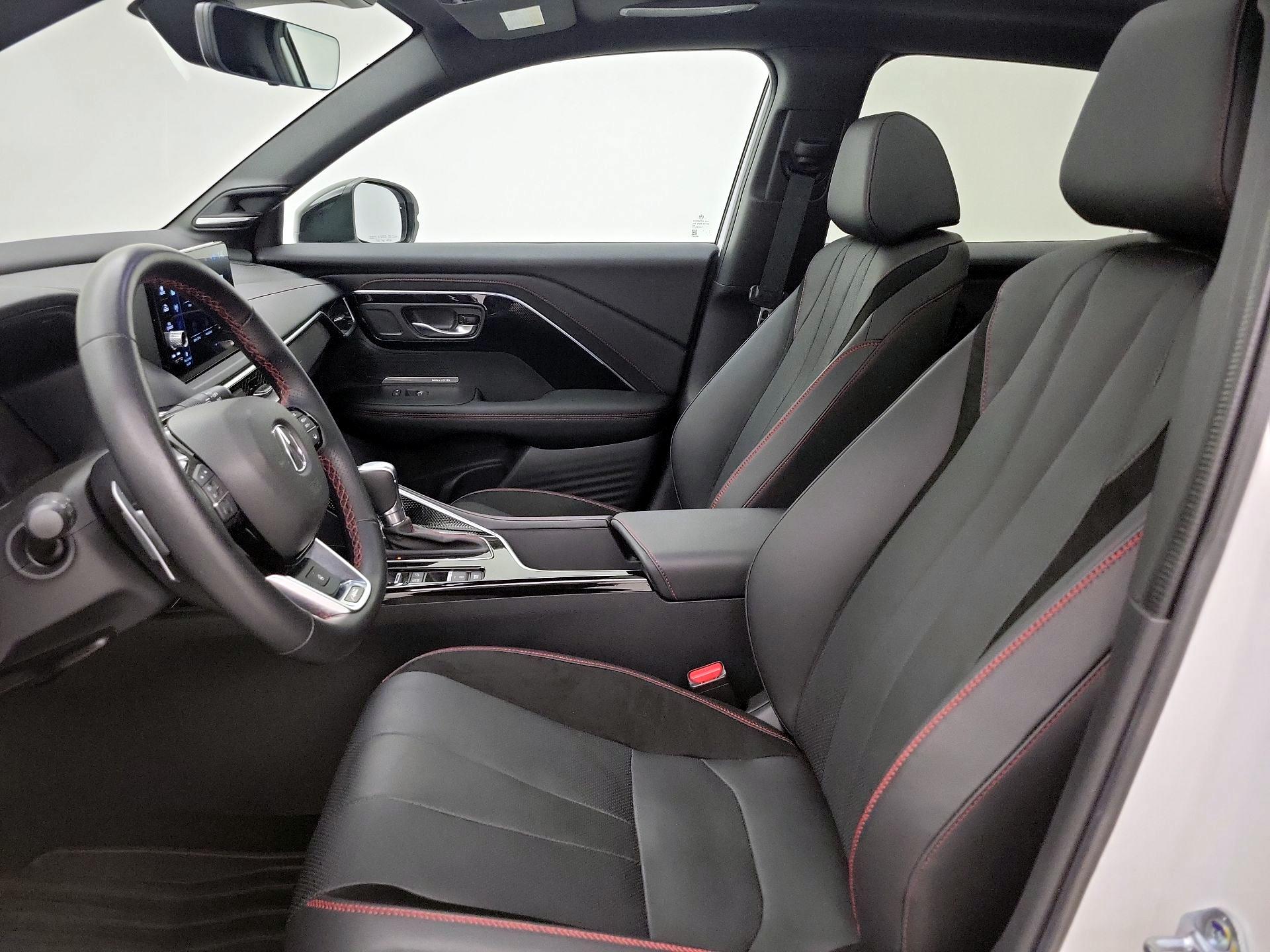 Thumbnail: 2025 Acura ADX - 11