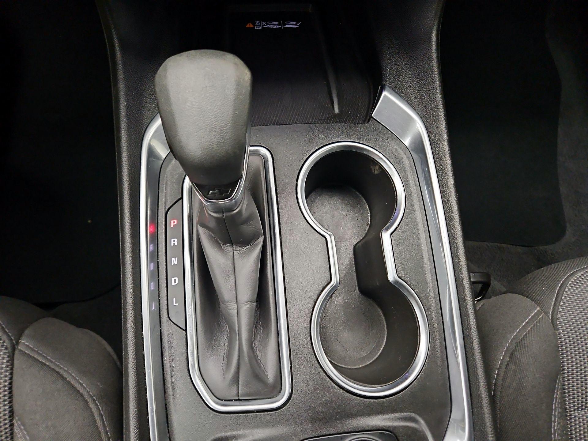 Thumbnail: 2022 Chevrolet Traverse - 17