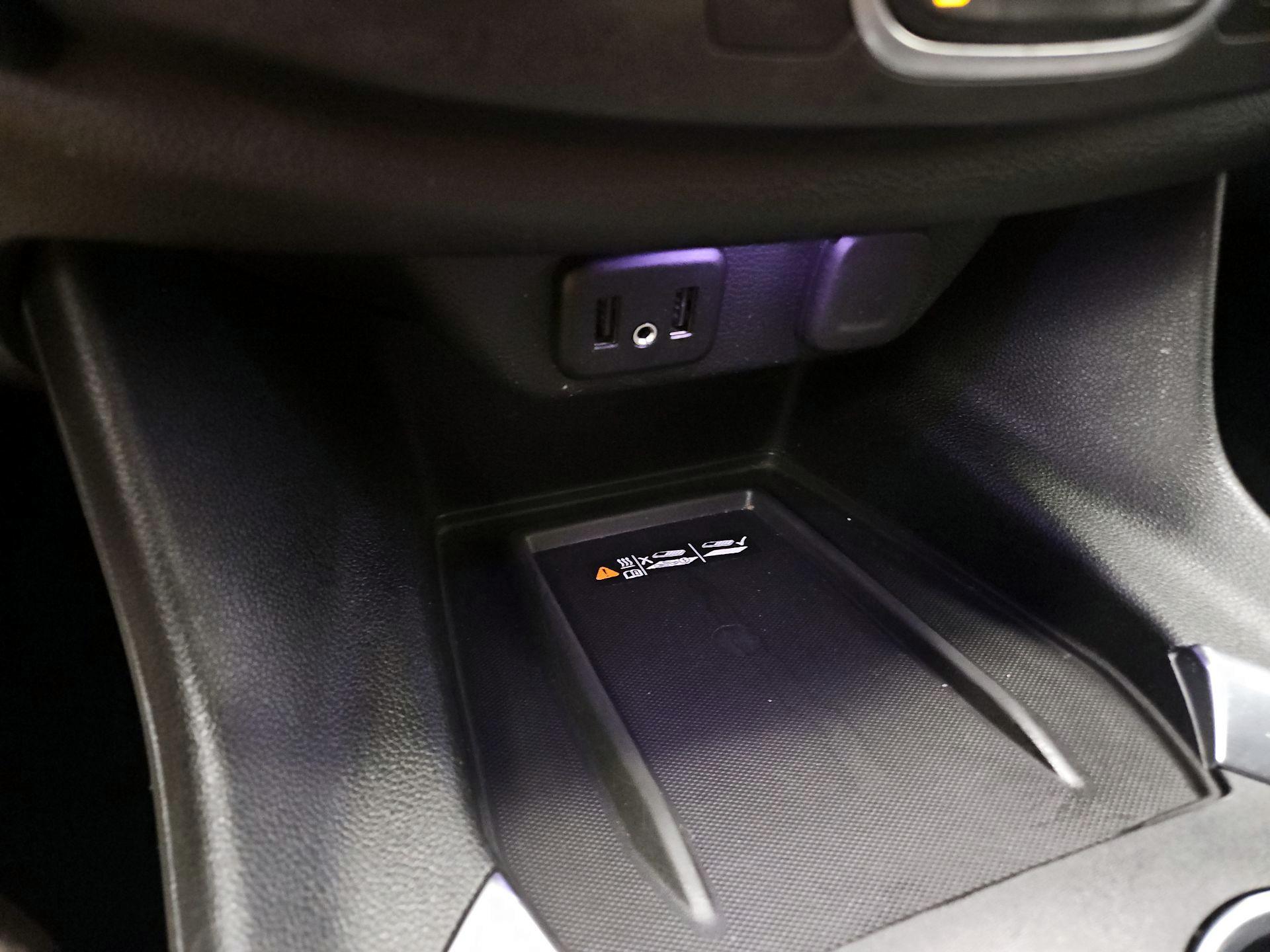 Thumbnail: 2022 Chevrolet Traverse - 18