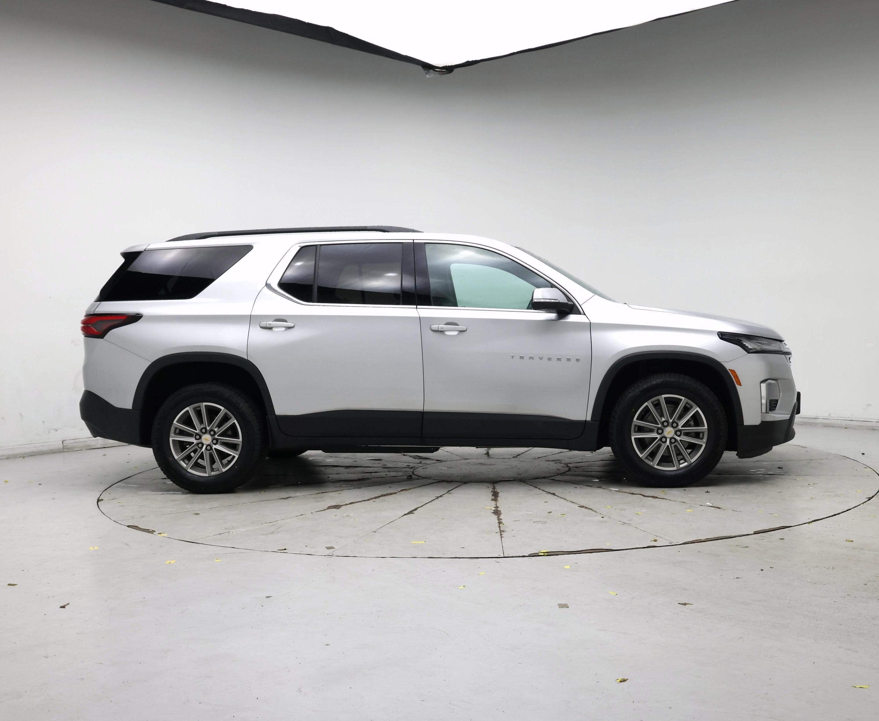 Thumbnail: 2022 Chevrolet Traverse - 7