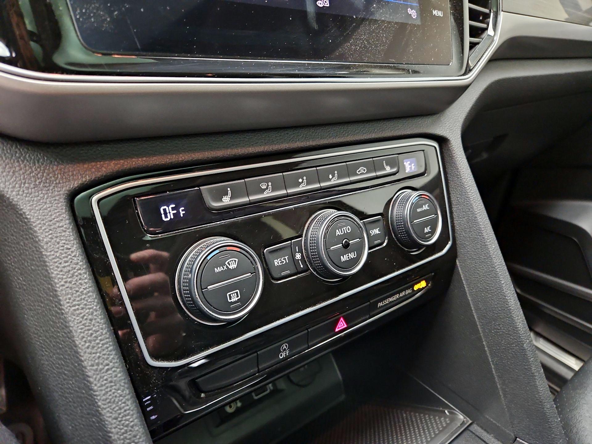 Thumbnail: 2018 Volkswagen Atlas - 14