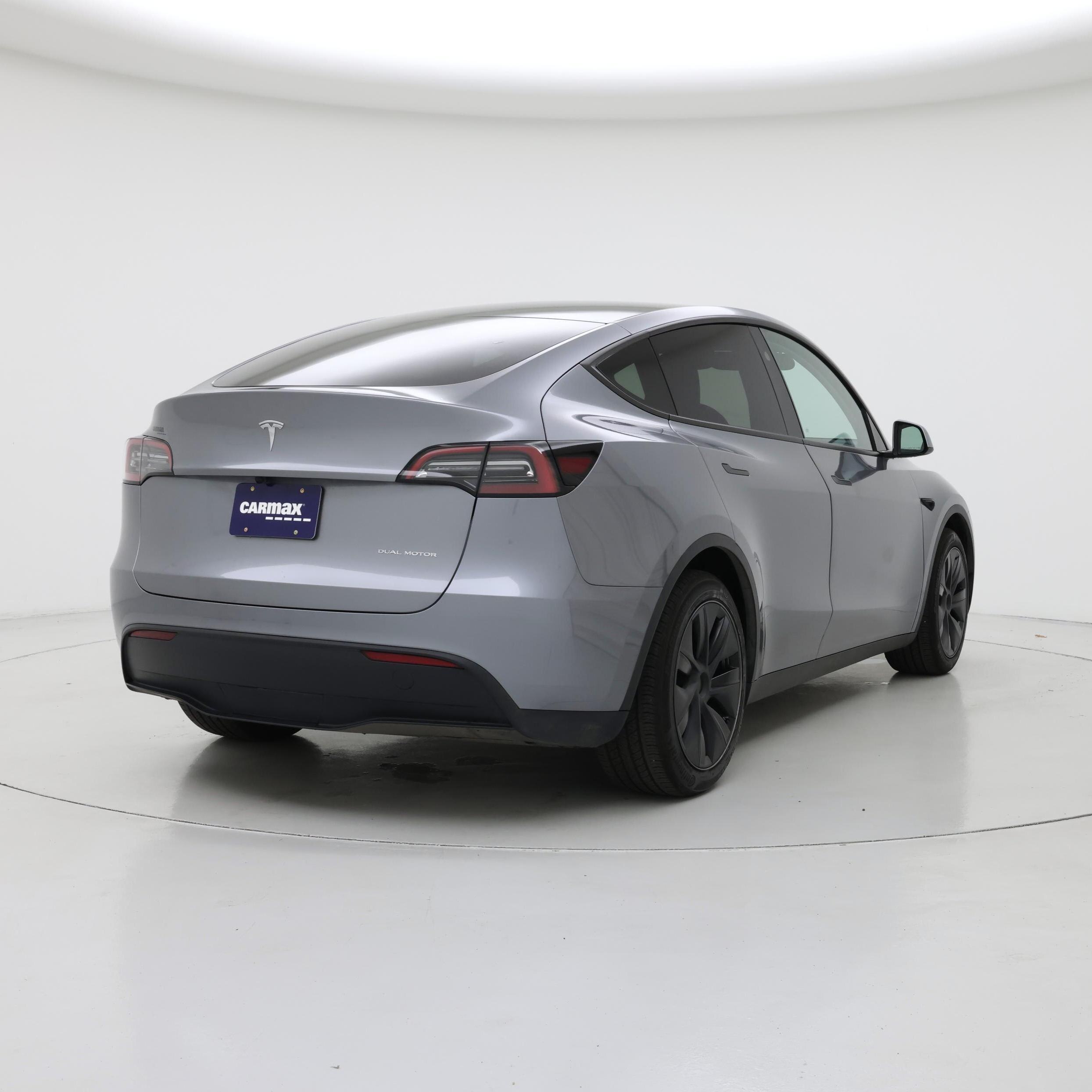 Thumbnail: 2025 Tesla Model Y - 8