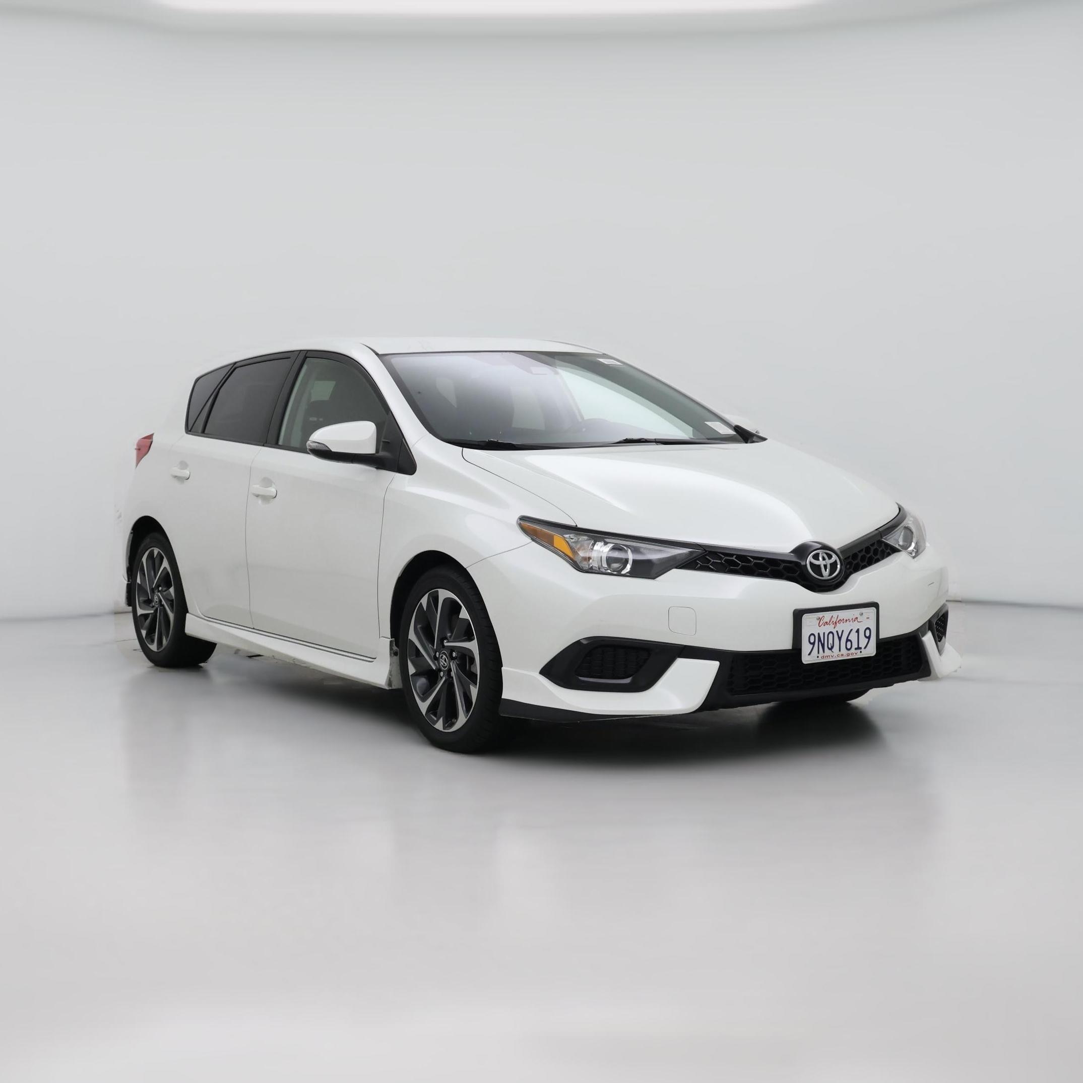 Thumbnail: 2017 Toyota Corolla iM - 1
