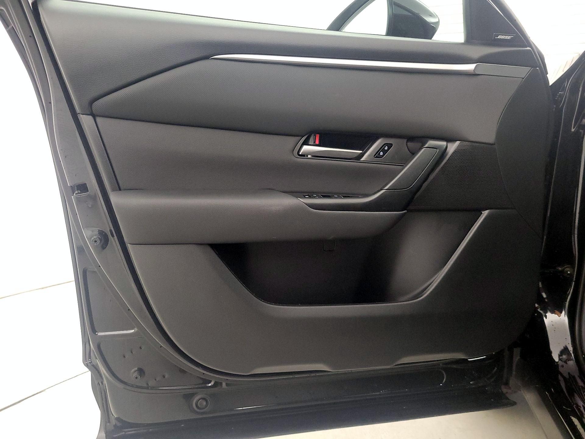 Thumbnail: 2025 Mazda CX-50 - 12