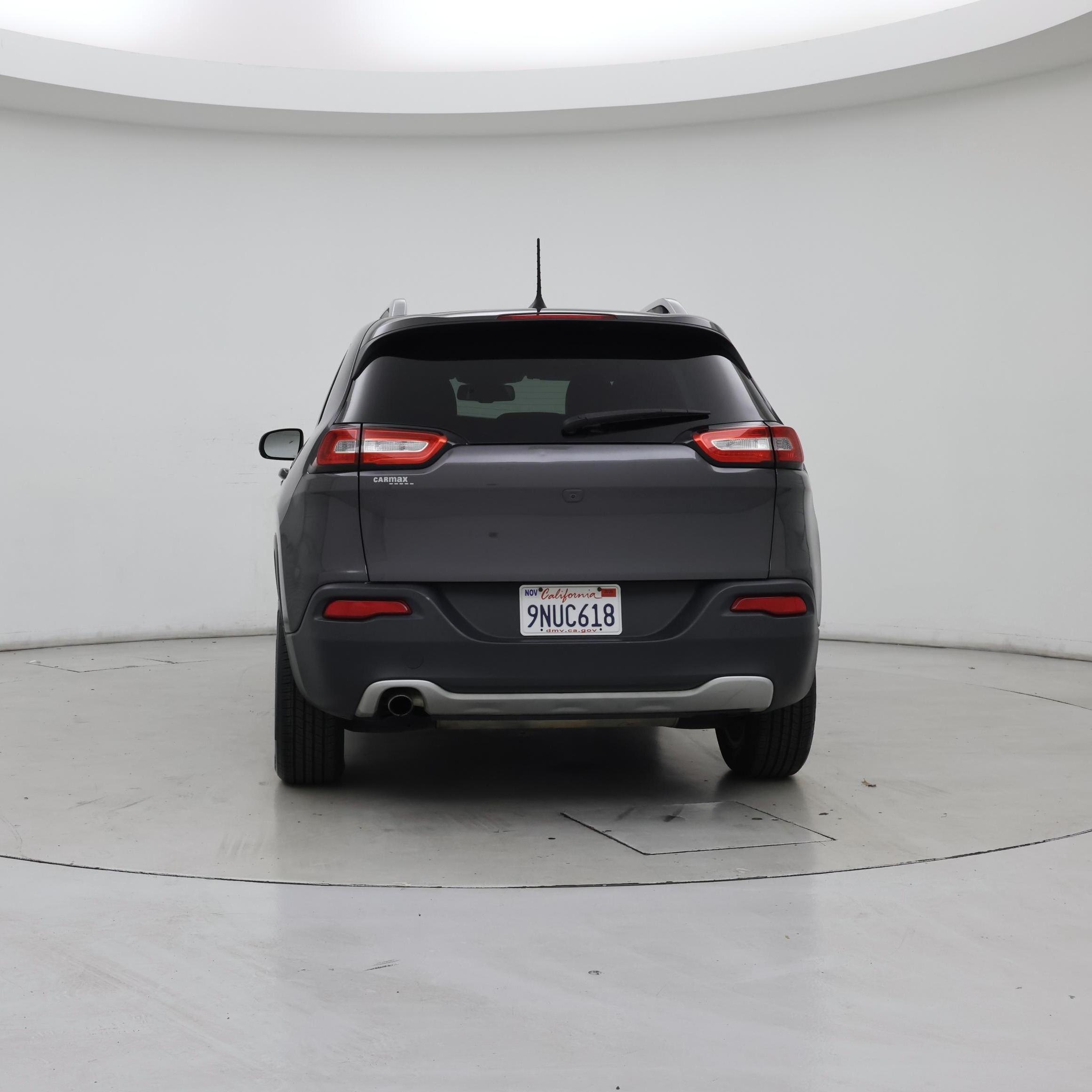 Thumbnail: 2017 Jeep Cherokee - 6